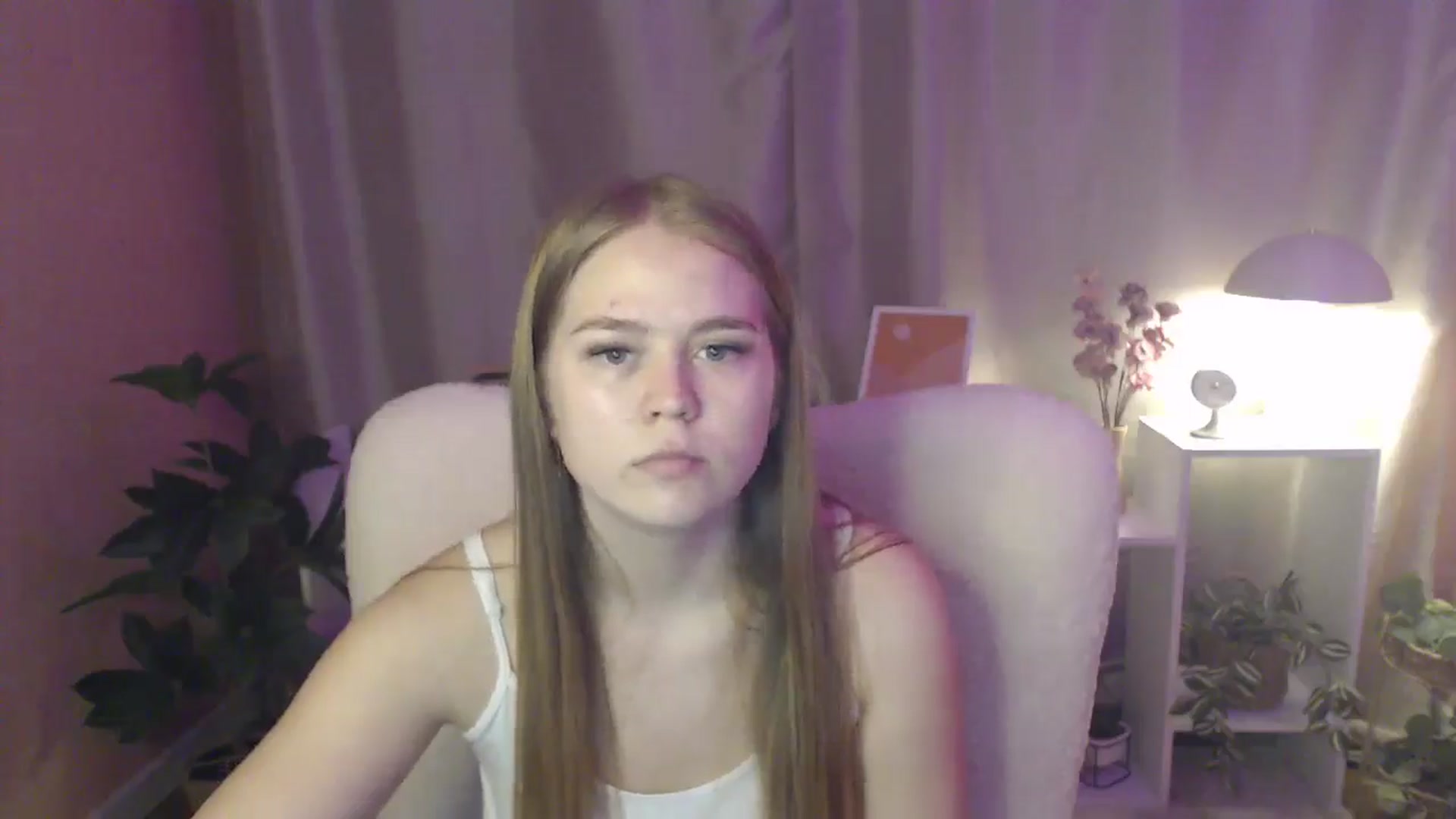 Gallery image thumbnail from PresleyPuff's myfreecams stream on, 02/01/2025, 14:17 image 5 of 20