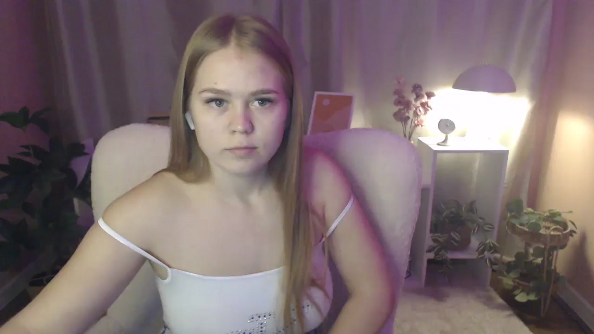 Gallery image thumbnail from PresleyPuff's myfreecams stream on, 02/03/2025, 09:37 image 11 of 20