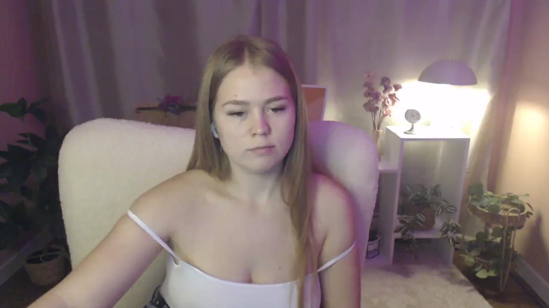Gallery image thumbnail from PresleyPuff's myfreecams stream on, 02/03/2025, 10:50 image 20 of 20