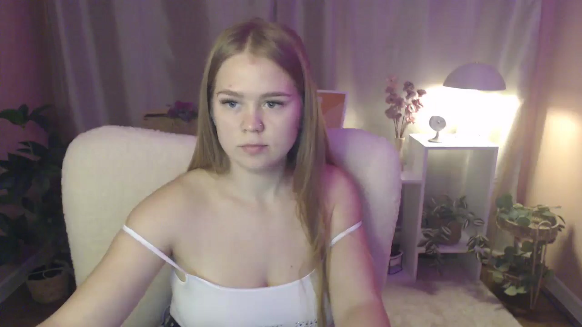 Gallery image thumbnail from PresleyPuff's myfreecams stream on, 02/03/2025, 10:50 image 15 of 20