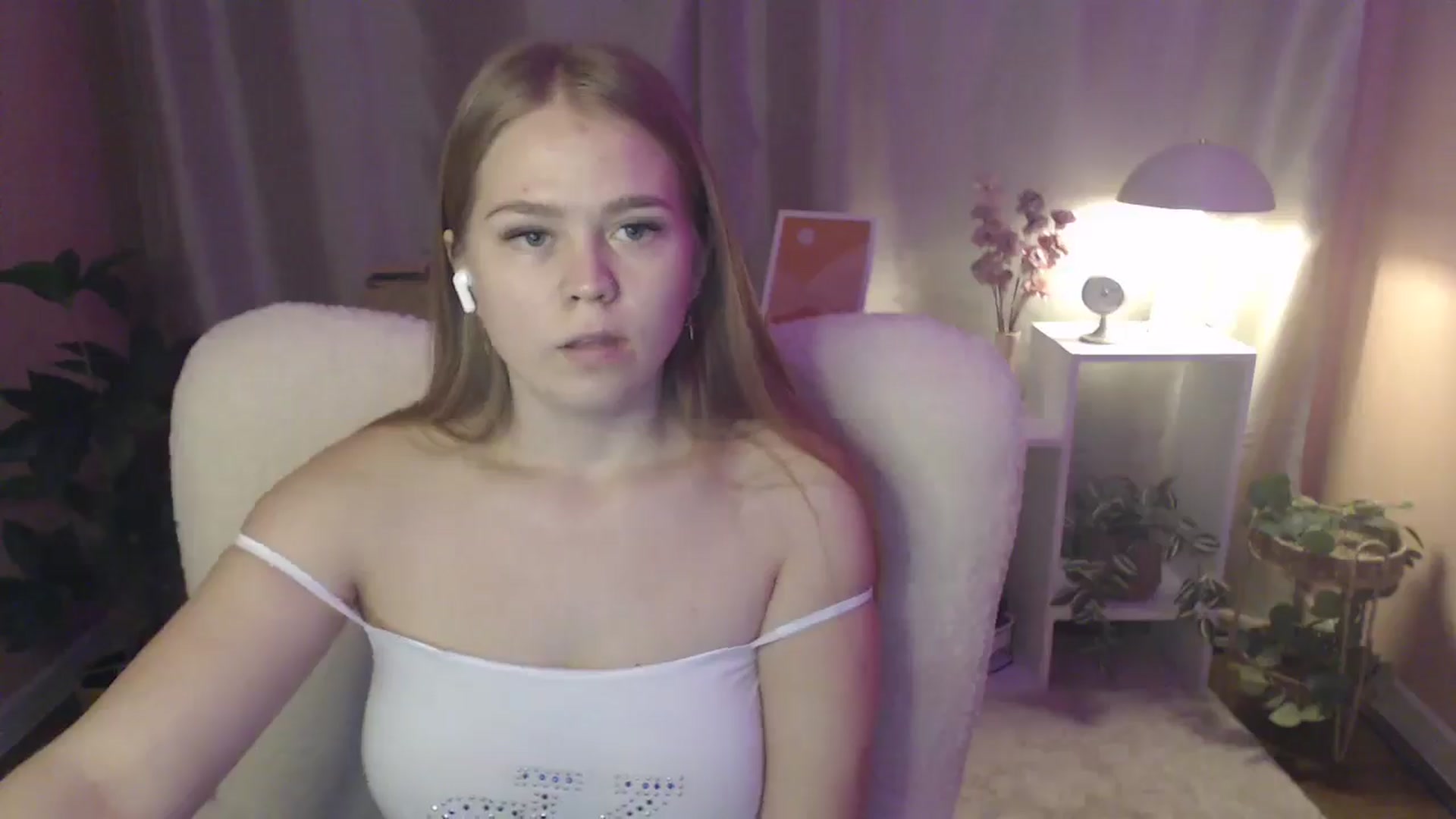 Gallery image thumbnail from PresleyPuff's myfreecams stream on, 02/03/2025, 11:34 image 20 of 20