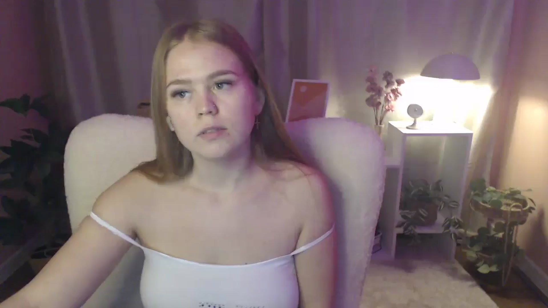 Gallery image thumbnail from PresleyPuff's myfreecams stream on, 02/03/2025, 11:34 image 16 of 20