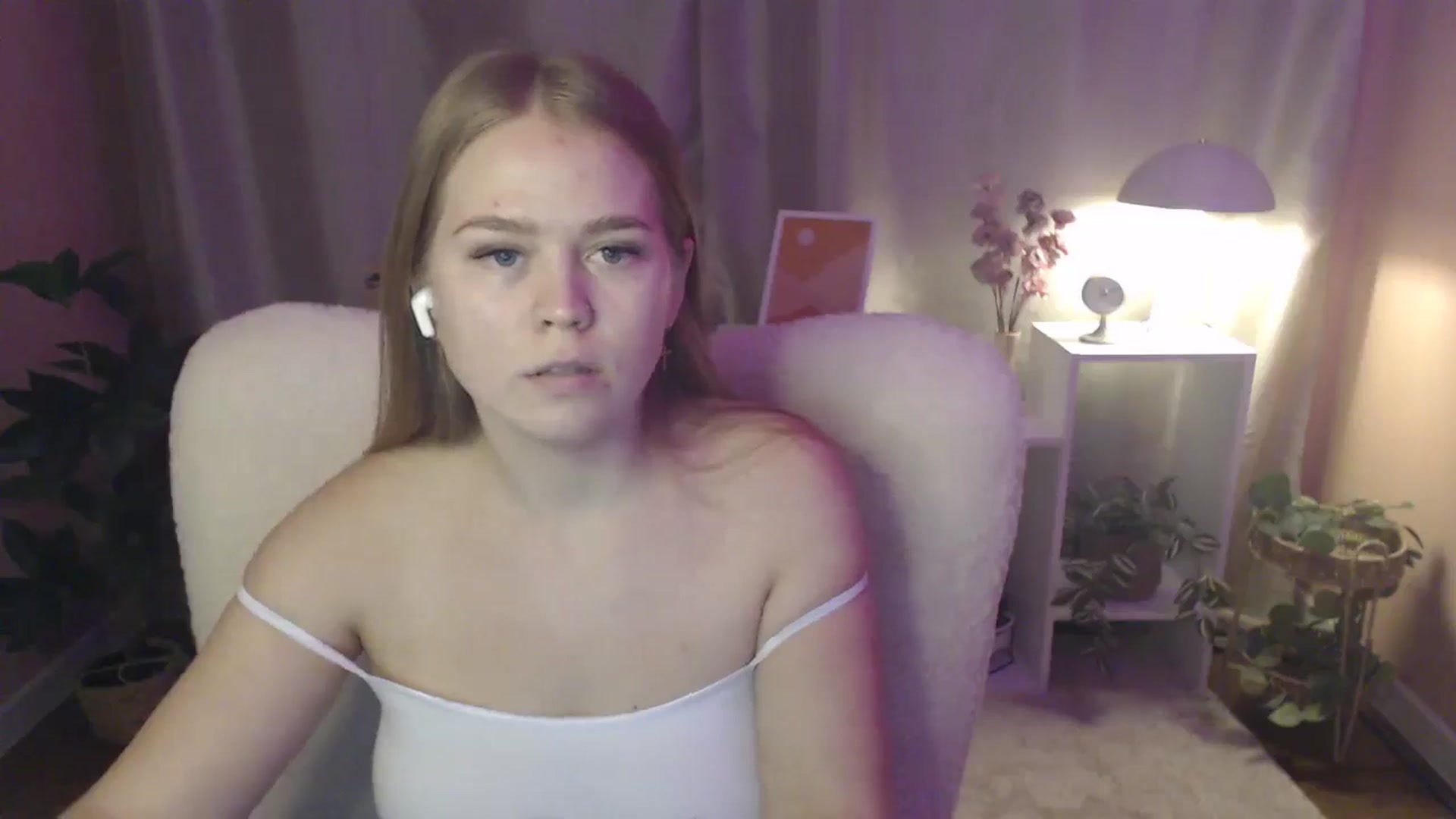 Gallery image thumbnail from PresleyPuff's myfreecams stream on, 02/03/2025, 11:34 image 14 of 20