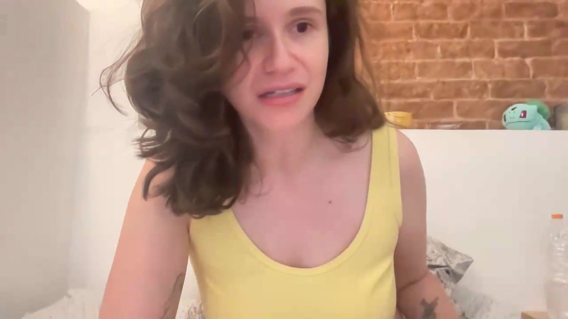 Gallery image thumbnail from PrettyAdorkable's myfreecams stream on, 08/15/2026, 12:02 image 9 of 20