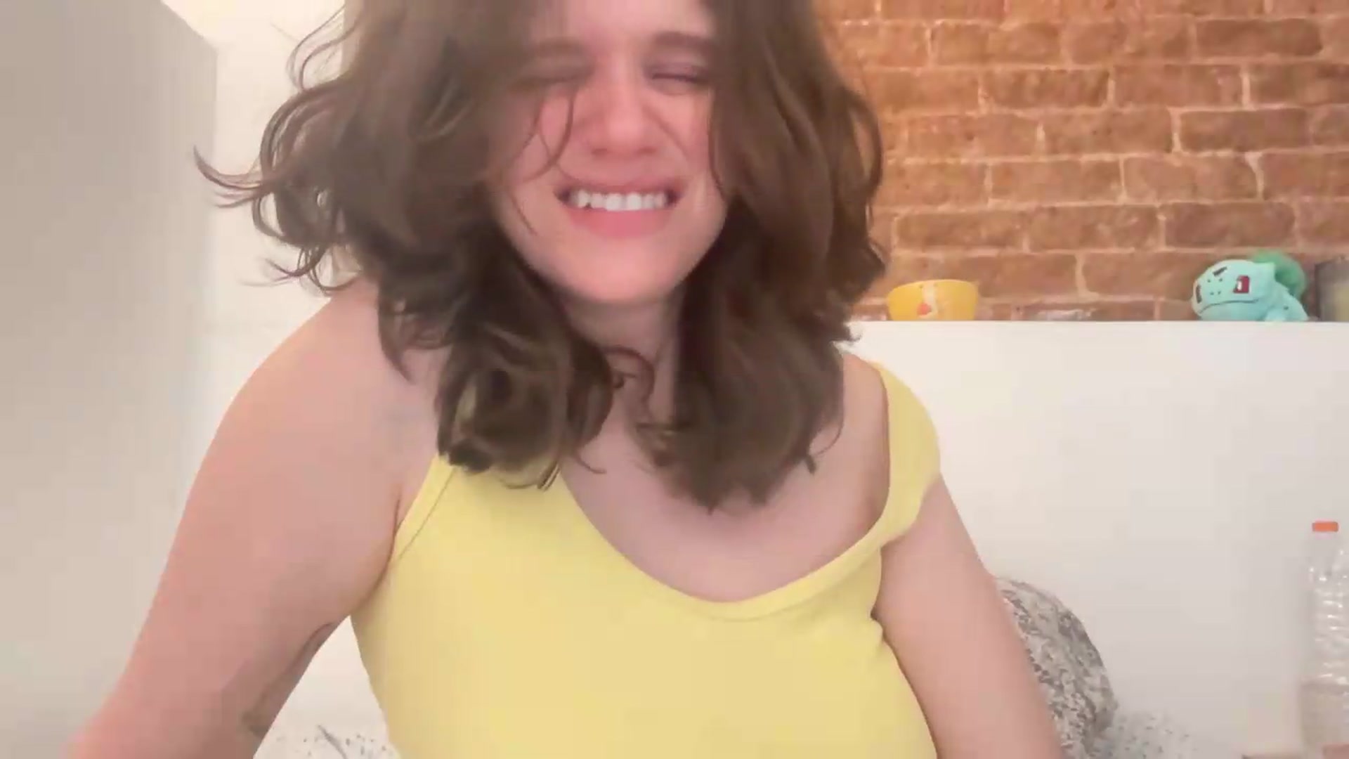 Gallery image thumbnail from PrettyAdorkable's myfreecams stream on, 08/15/2026, 12:38 image 17 of 20