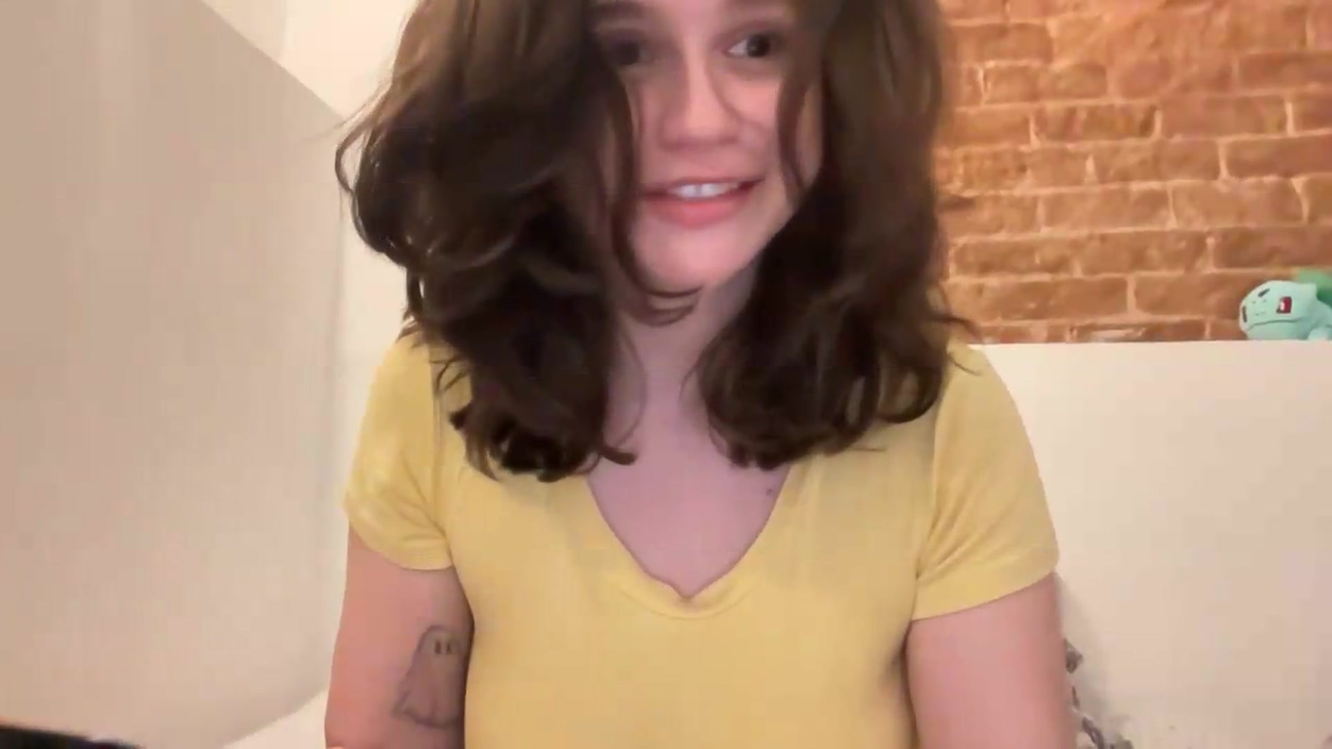 Gallery image thumbnail from PrettyAdorkable's myfreecams stream on, 08/16/2026, 07:25 image 6 of 20
