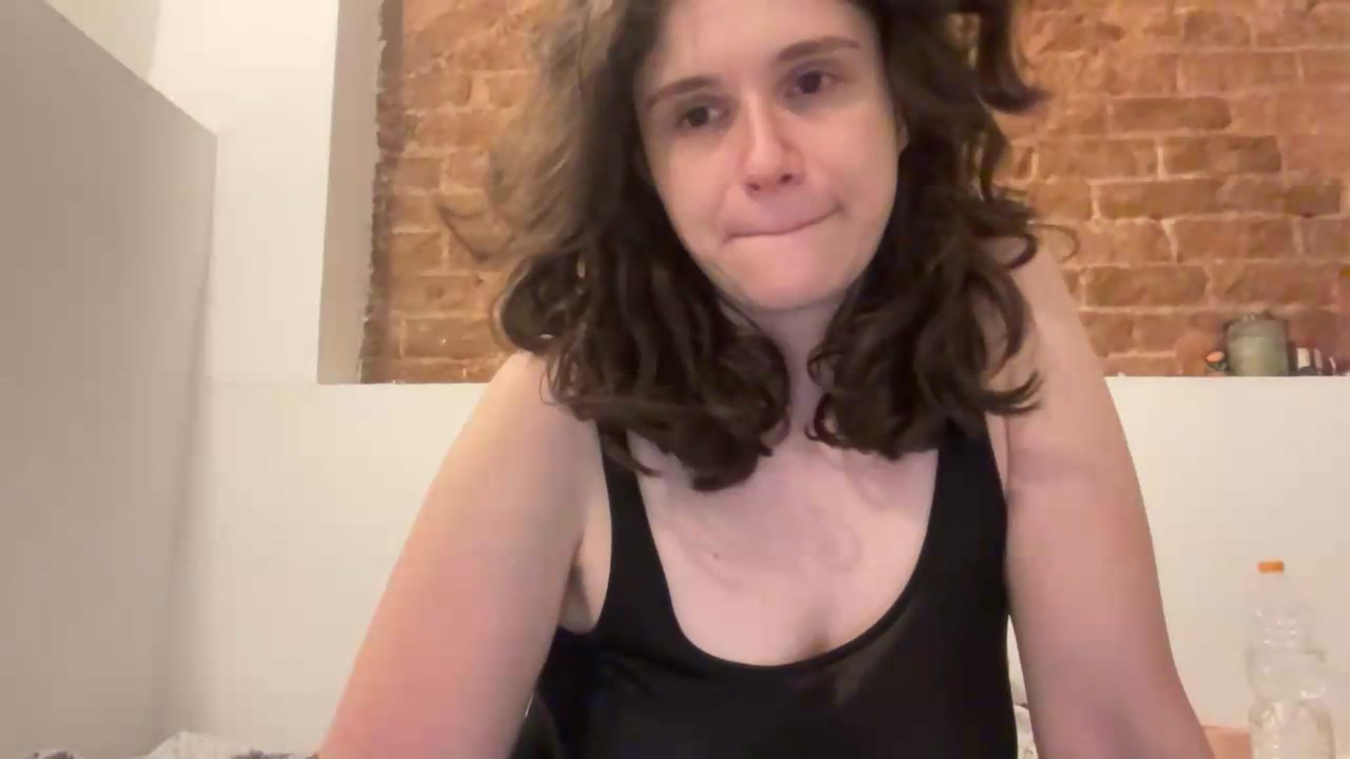 Gallery image thumbnail from PrettyAdorkable's myfreecams stream on, 09/08/2026, 04:33 image 6 of 20