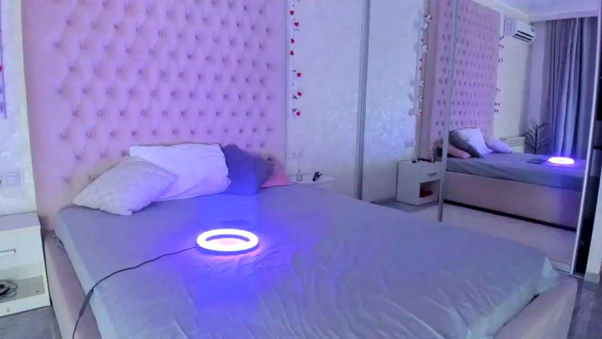Gallery image thumbnail from PrettyBae_'s myfreecams stream on, 04/19/2025, 17:25 image 17 of 20