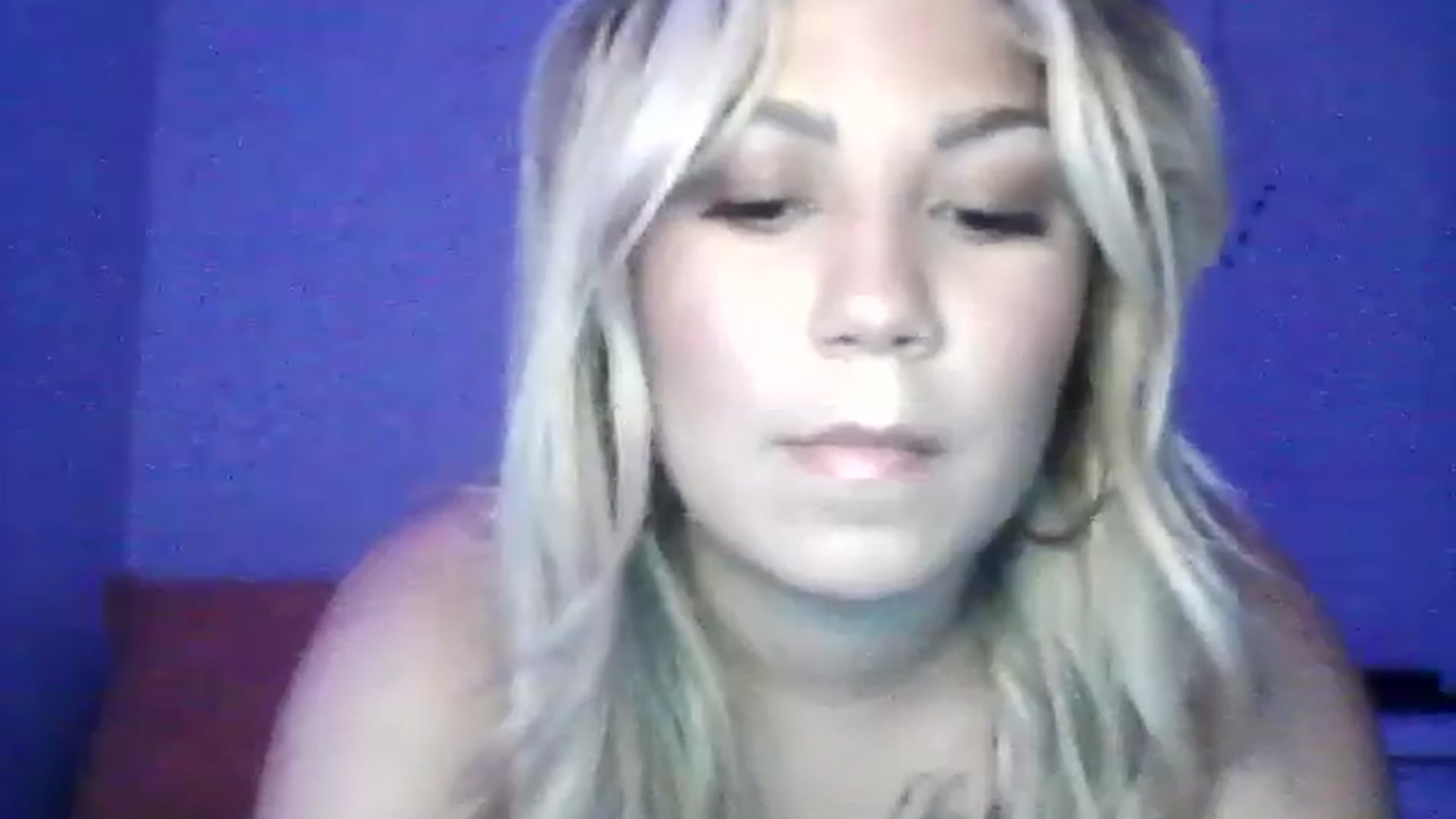 Gallery image thumbnail from PrettyBlondeP's myfreecams stream on, 07/24/2024, 06:30 image 5 of 20