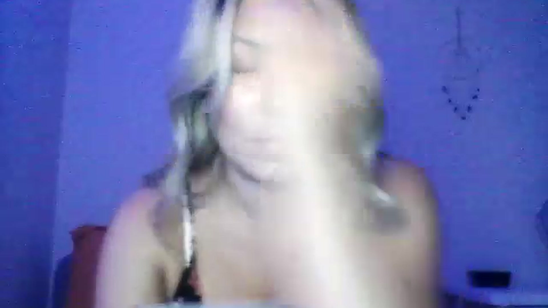 Gallery image thumbnail from PrettyBlondeP's myfreecams stream on, 07/25/2024, 05:42 image 15 of 20