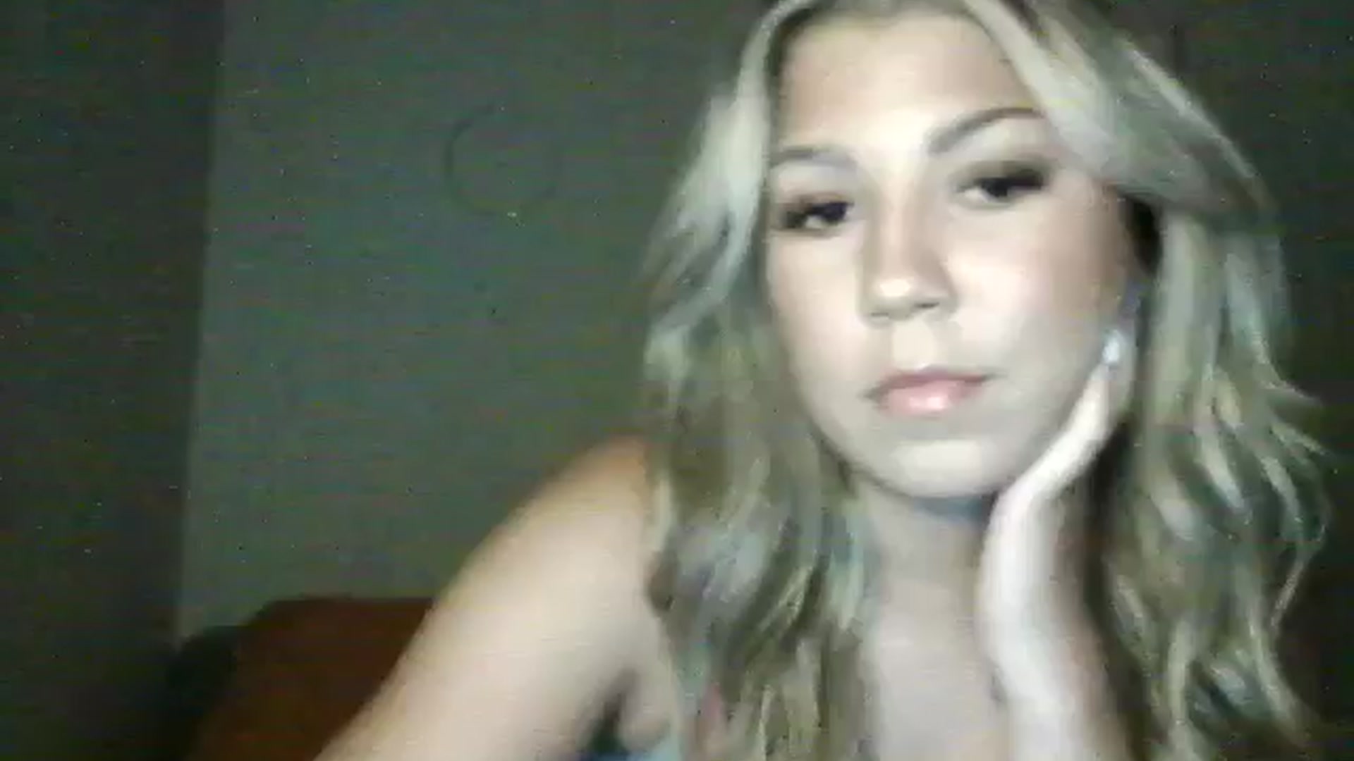 Gallery image thumbnail from PrettyBlondeP's myfreecams stream on, 07/29/2024, 05:33 image 8 of 20