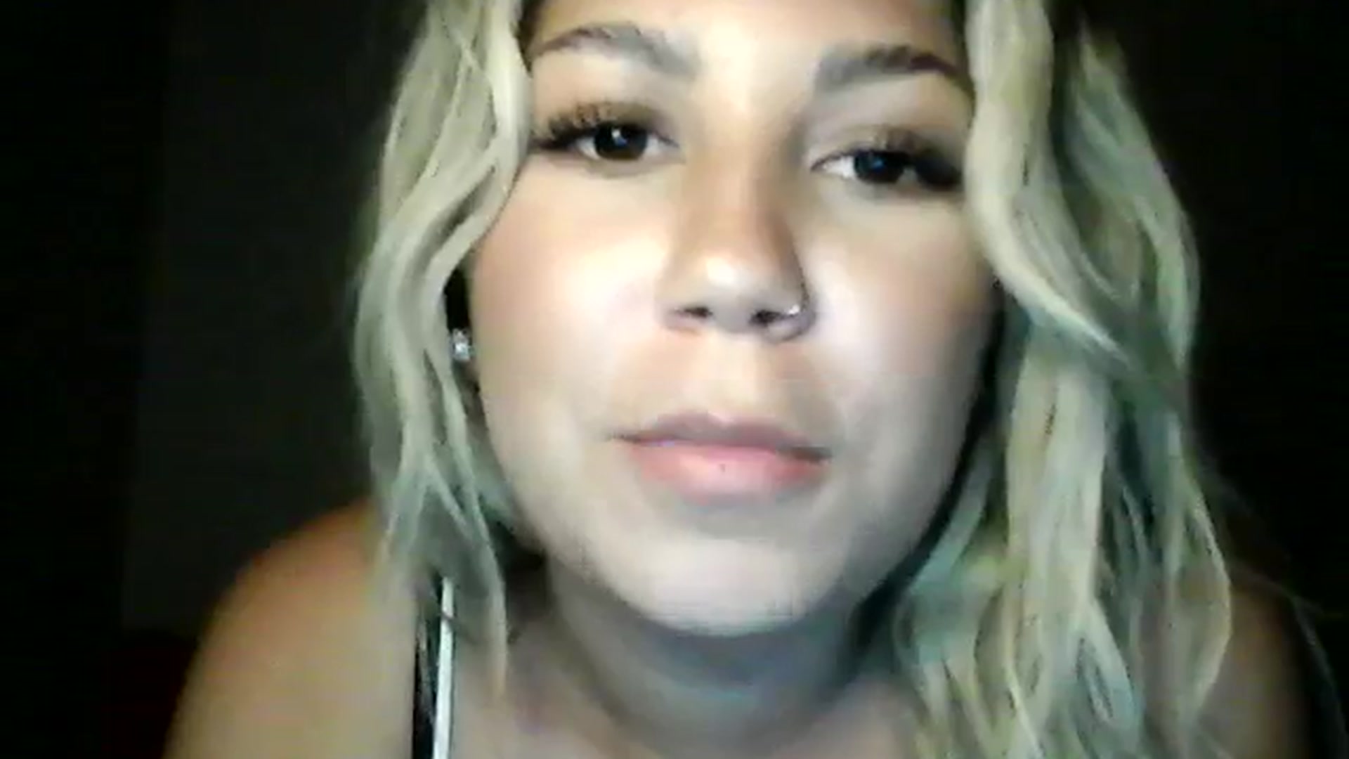 Gallery image thumbnail from PrettyBlondeP's myfreecams stream on, 08/14/2024, 07:14 image 17 of 20
