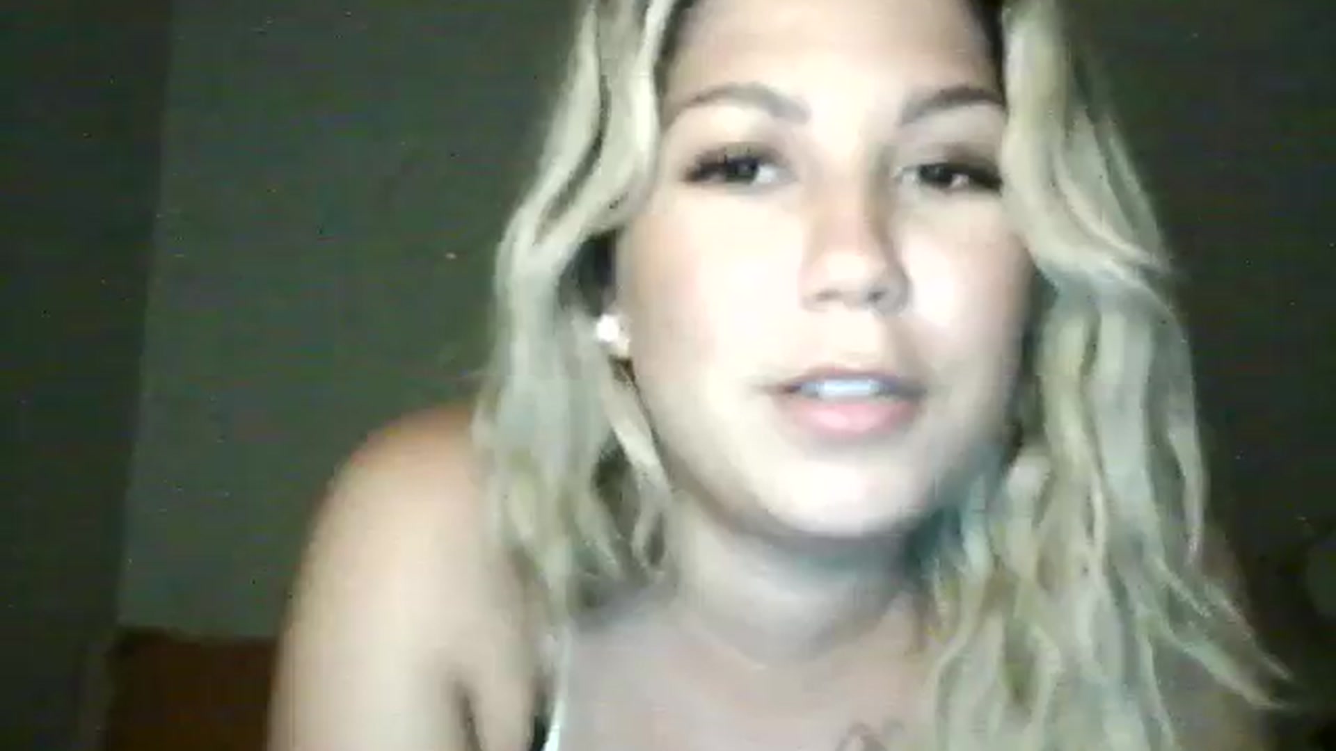 Gallery image thumbnail from PrettyBlondeP's myfreecams stream on, 08/14/2024, 07:14 image 4 of 20