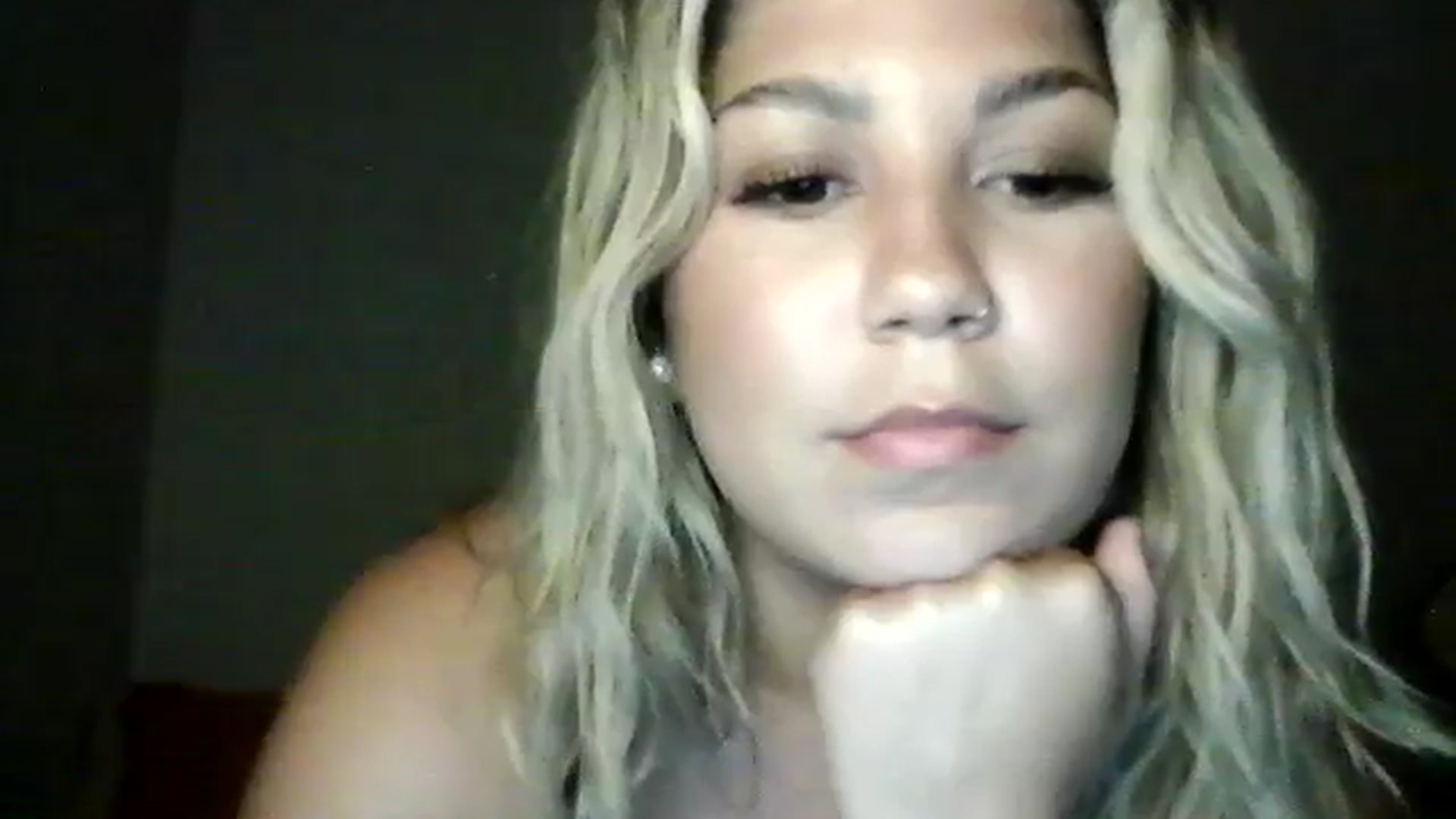Gallery image thumbnail from PrettyBlondeP's myfreecams stream on, 08/14/2024, 07:14 image 11 of 20