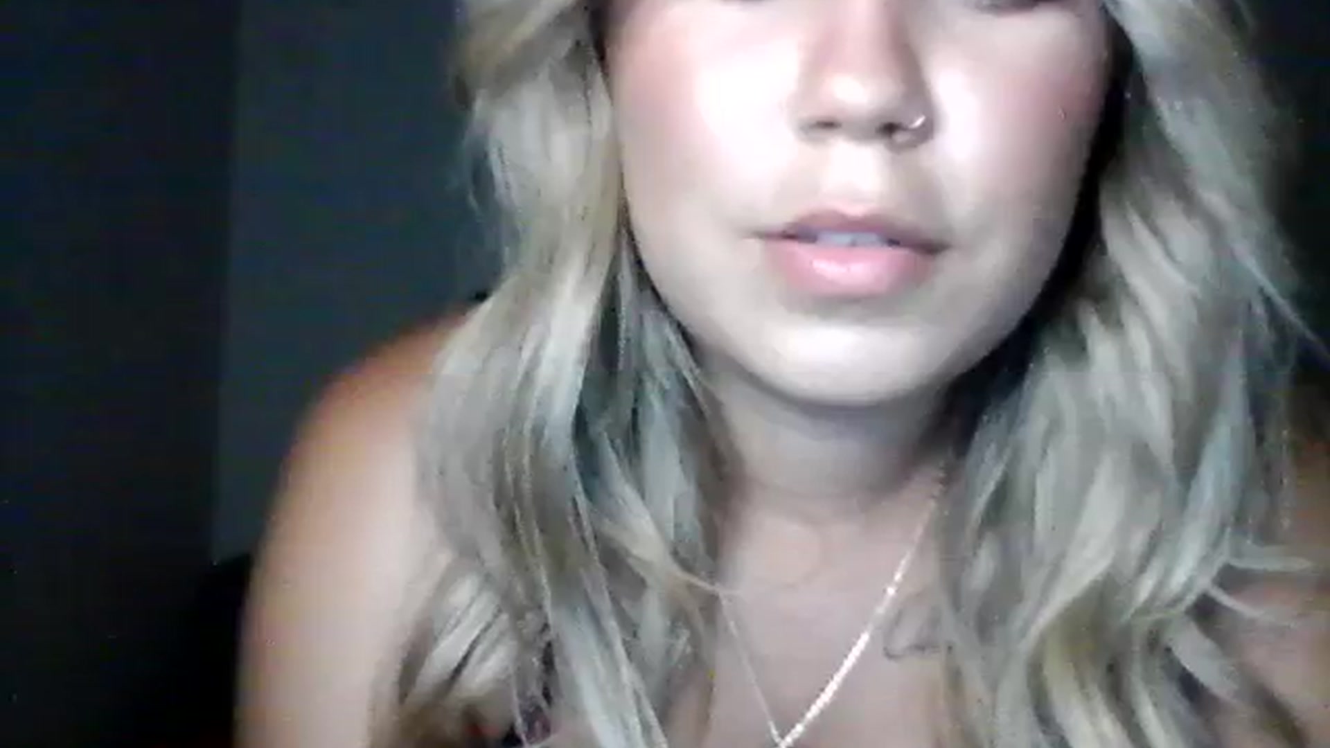 Gallery image thumbnail from PrettyBlondeP's myfreecams stream on, 08/28/2024, 07:16 image 19 of 20