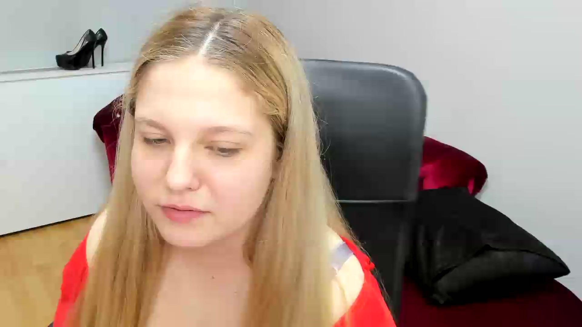 Gallery image thumbnail from PrettyKristin's myfreecams stream on, 05/31/2026, 15:41 image 18 of 20
