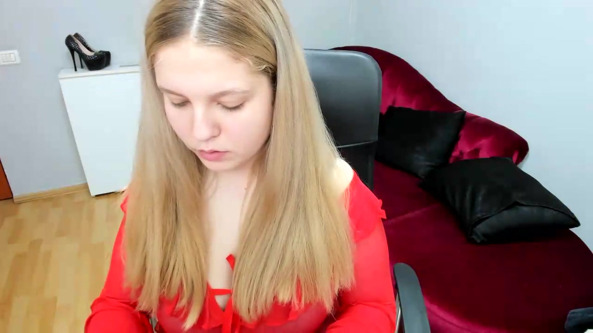 Gallery image thumbnail from PrettyKristin's myfreecams stream on, 05/31/2026, 16:59 image 5 of 20