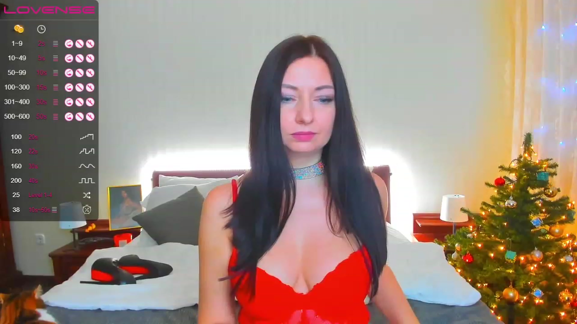 Gallery image thumbnail from PrettyMatilda's myfreecams stream on, 12/16/2022, 15:40 image 14 of 20