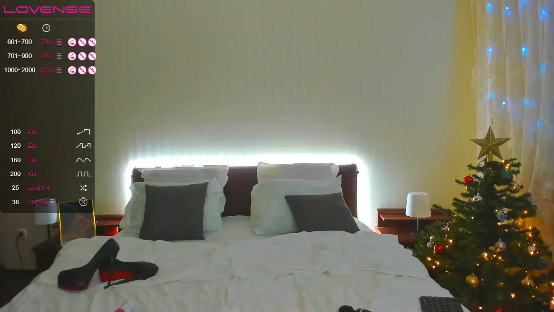 Gallery image thumbnail from PrettyMatilda's myfreecams stream on, 12/22/2022, 21:41 image 18 of 20