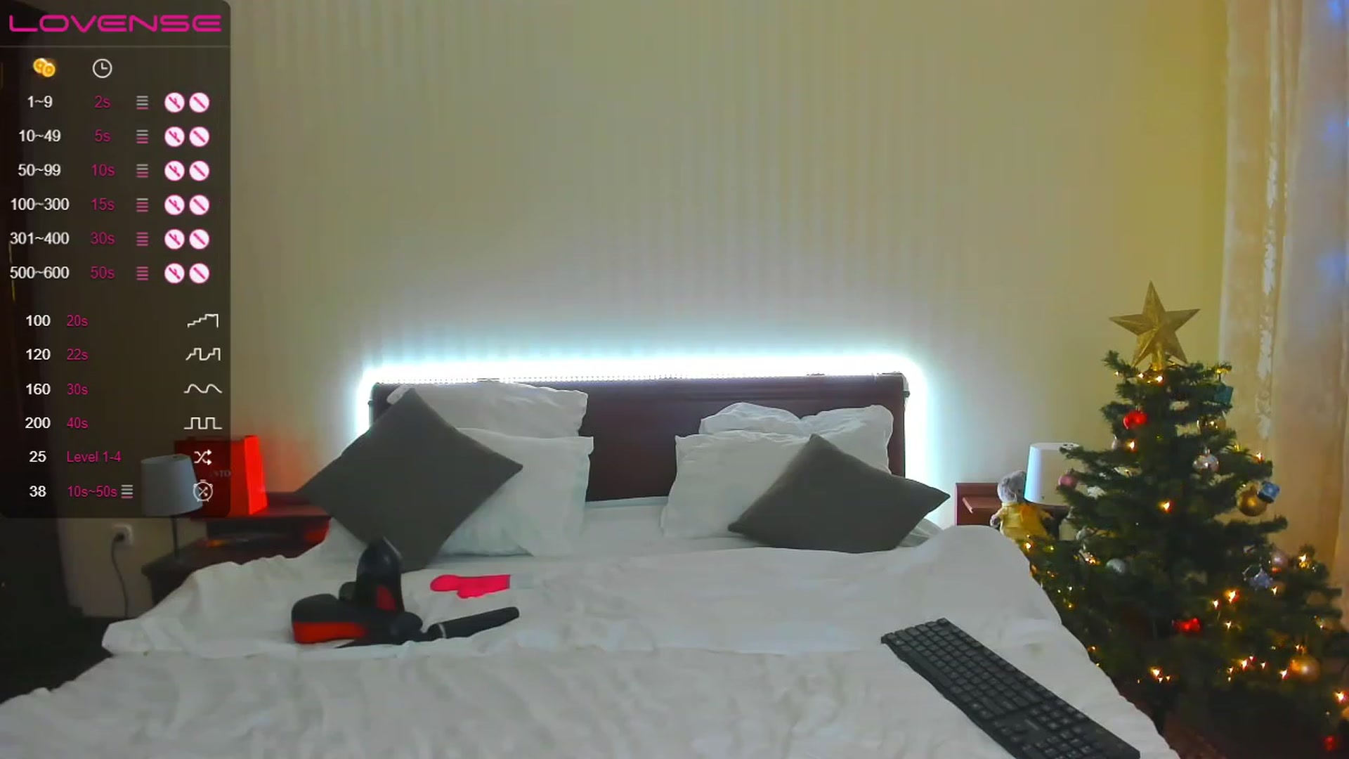 Gallery image thumbnail from PrettyMatilda's myfreecams stream on, 12/30/2022, 20:23 image 20 of 20