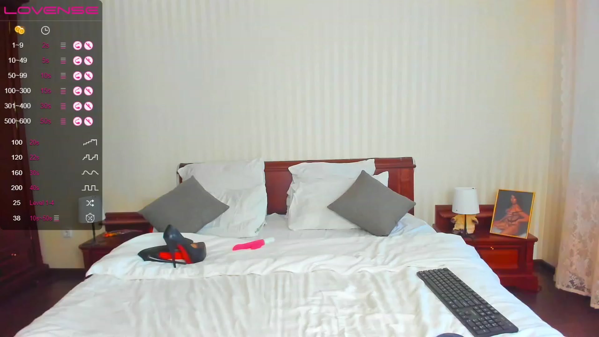 Gallery image thumbnail from PrettyMatilda's myfreecams stream on, 01/05/2023, 13:03 image 6 of 20