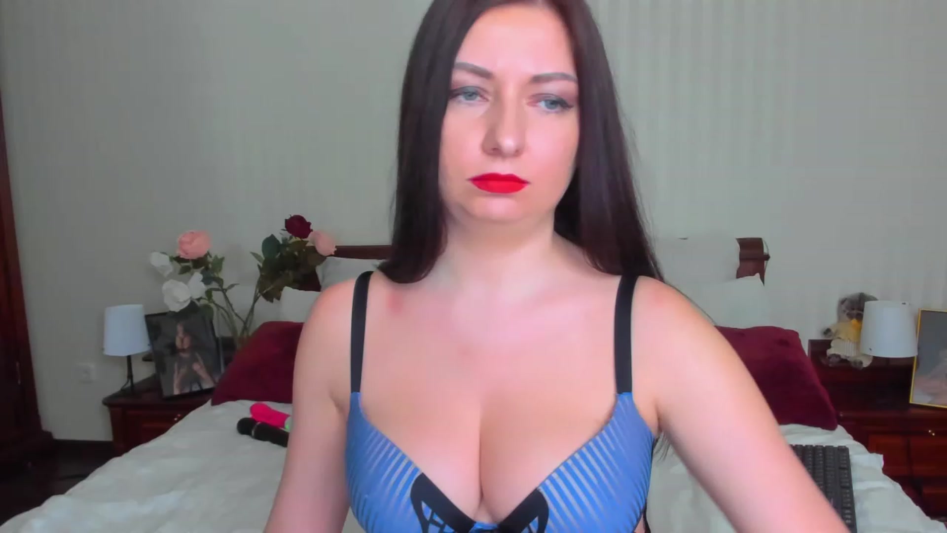Gallery image thumbnail from PrettyMatilda's myfreecams stream on, 01/30/2023, 20:25 image 1 of 20