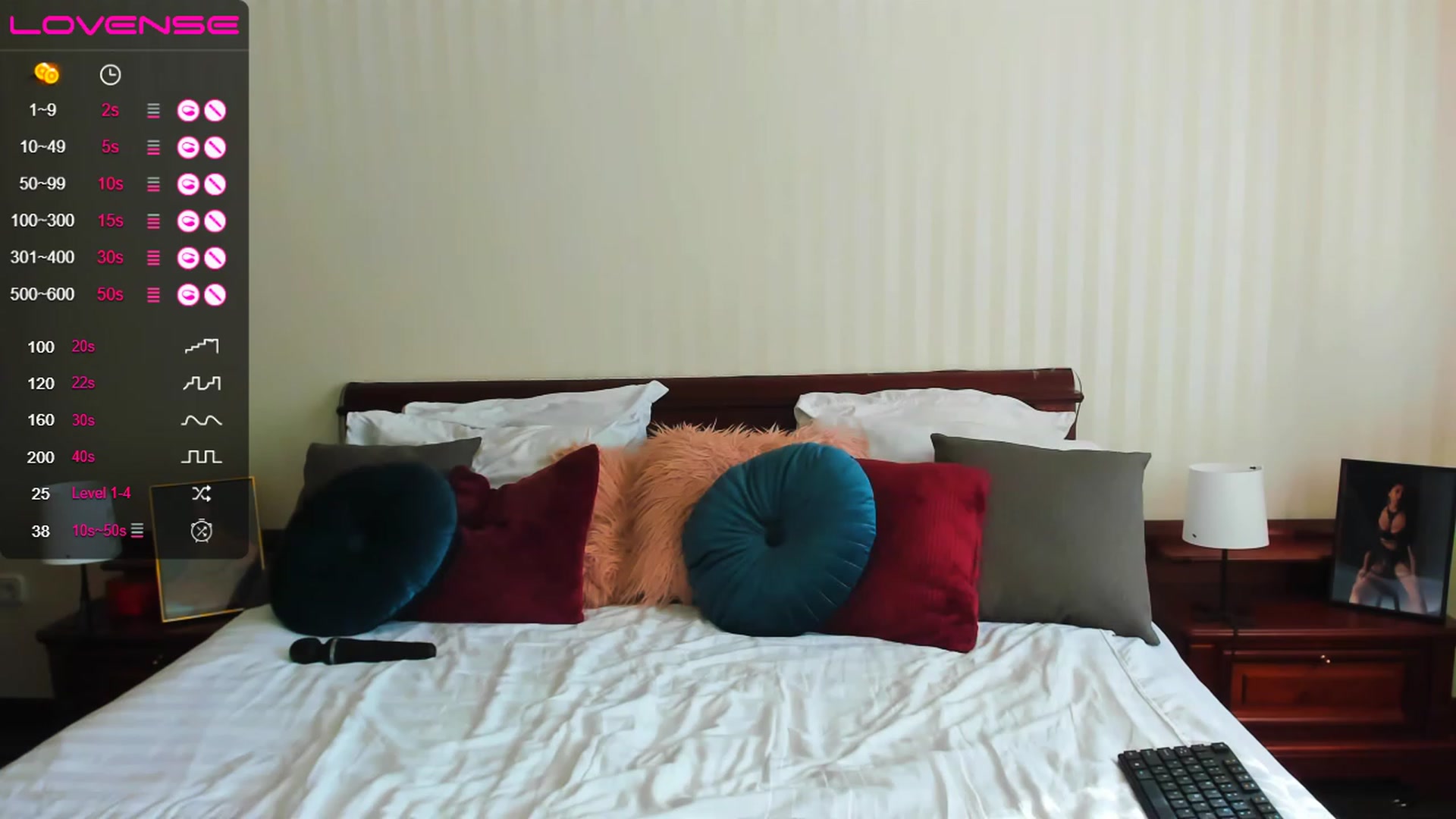 Gallery image thumbnail from PrettyMatilda's myfreecams stream on, 03/30/2023, 13:46 image 10 of 20