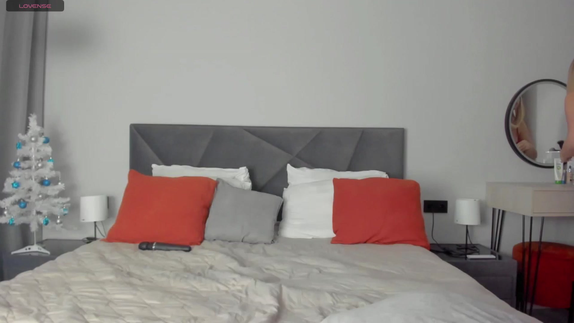 Gallery image thumbnail from PrettyMatilda's myfreecams stream on, 11/29/2023, 22:52 image 18 of 20