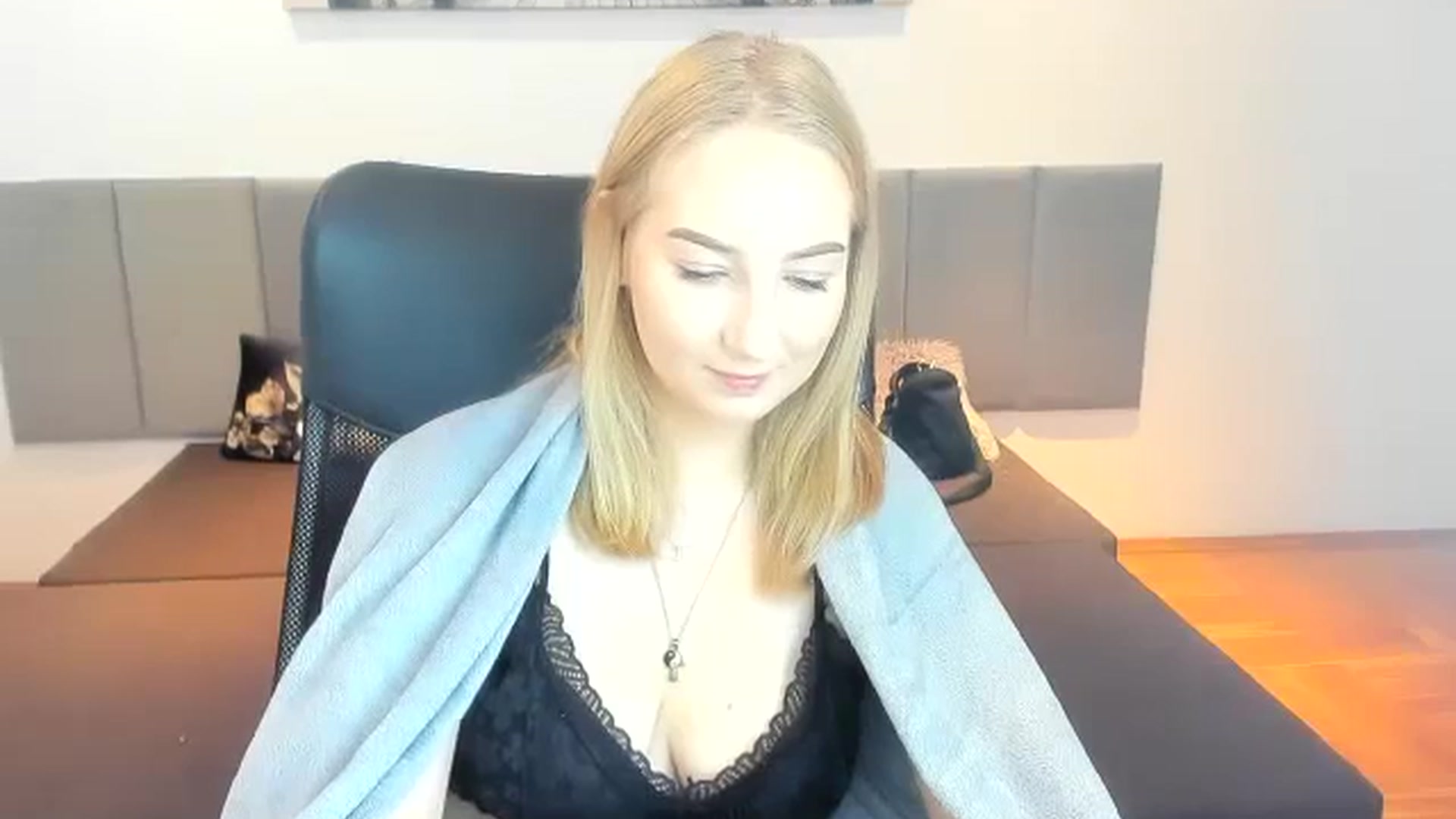 Gallery image thumbnail from PrettyMinnie1's myfreecams stream on, 11/03/2023, 15:31 image 3 of 20