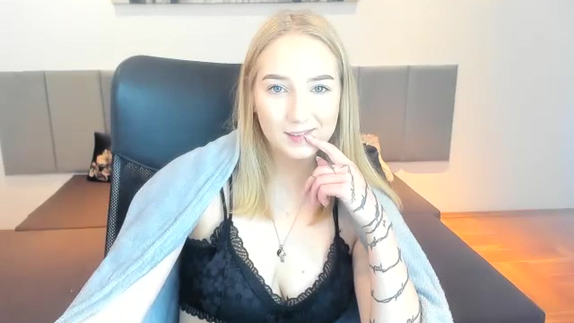 Gallery image thumbnail from PrettyMinnie1's myfreecams stream on, 11/03/2023, 15:31 image 8 of 20