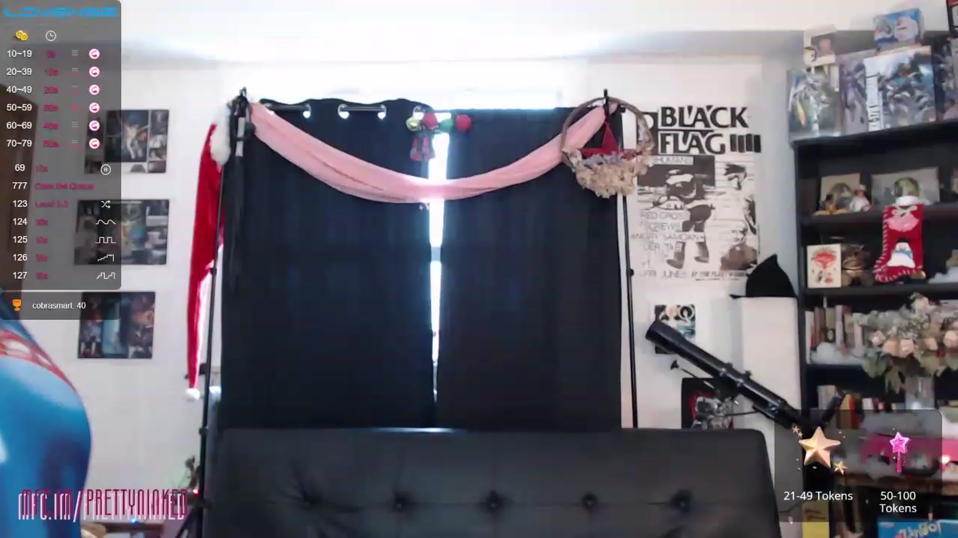 Gallery image thumbnail from PrettyNInked's myfreecams stream on, 12/20/2022, 18:23 image 9 of 20