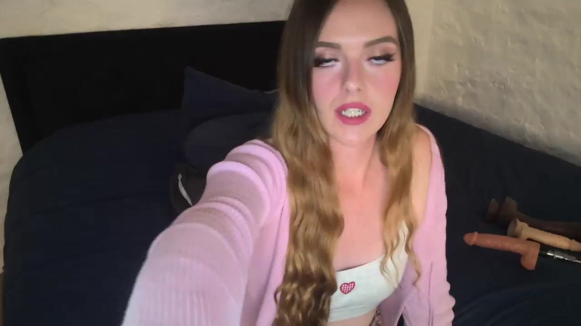 Gallery image thumbnail from PrettyPetite1's myfreecams stream on, 07/16/2025, 12:29 image 1 of 20
