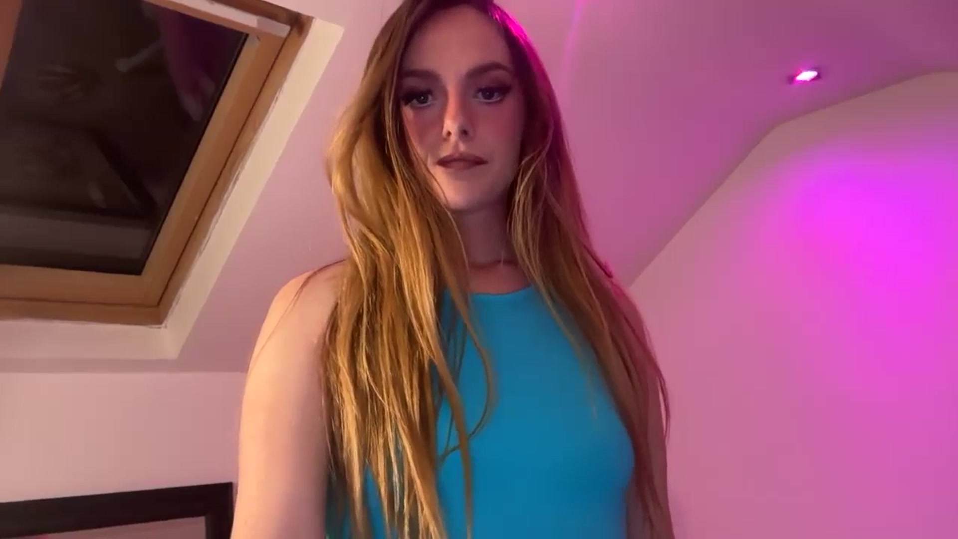 Gallery image thumbnail from PrettyPetite1's myfreecams stream on, 09/12/2025, 21:08 image 12 of 20