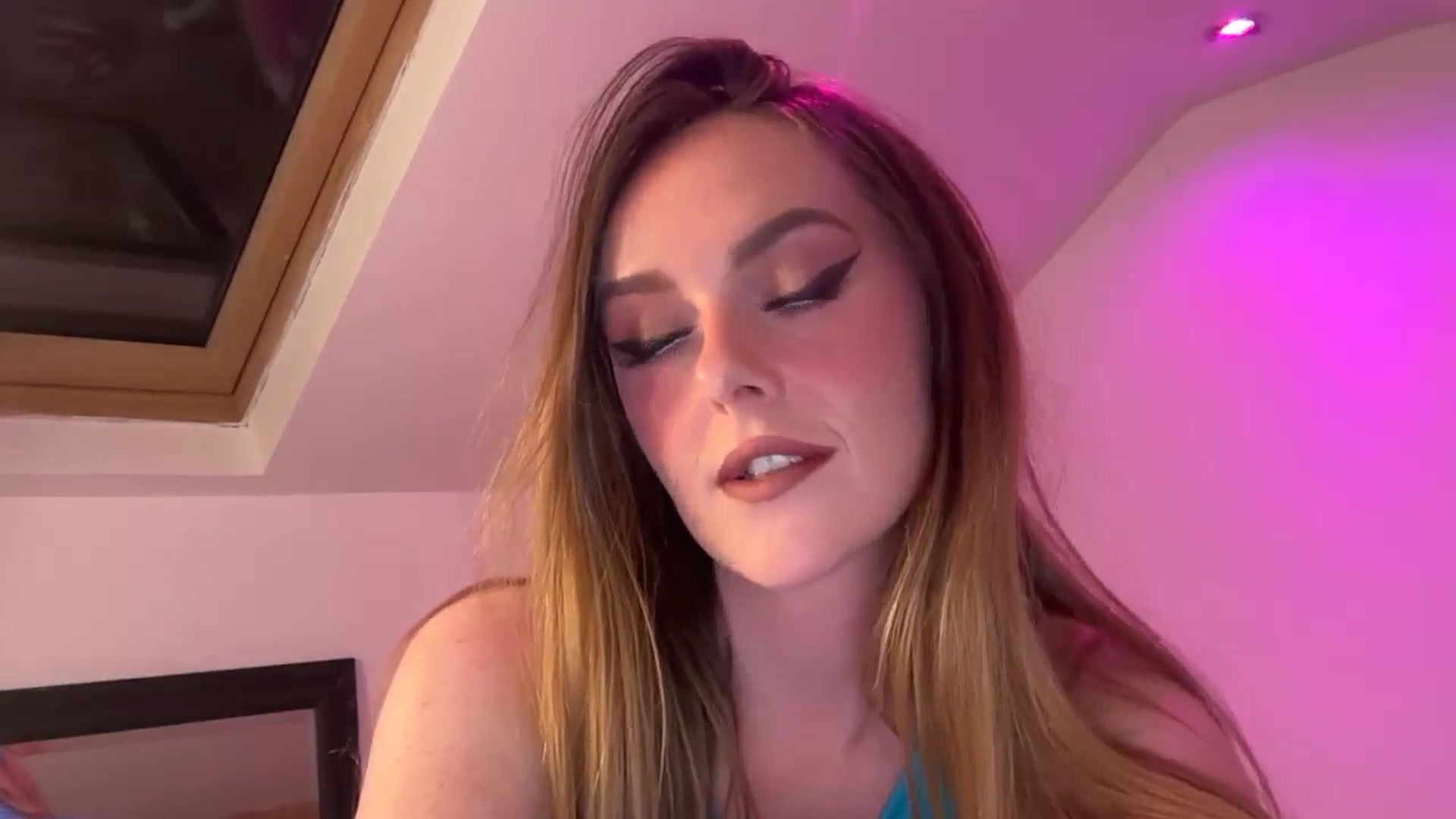 Gallery image thumbnail from PrettyPetite1's myfreecams stream on, 09/12/2025, 21:08 image 20 of 20