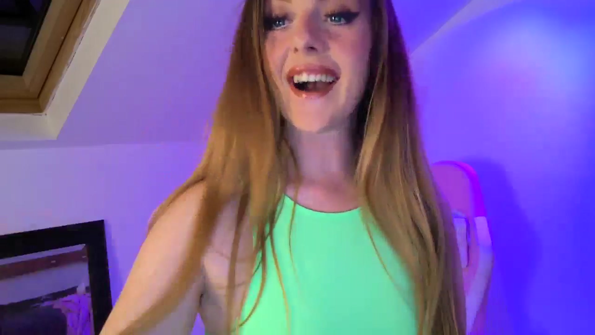 Gallery image thumbnail from PrettyPetite1's myfreecams stream on, 09/14/2025, 20:11 image 14 of 20