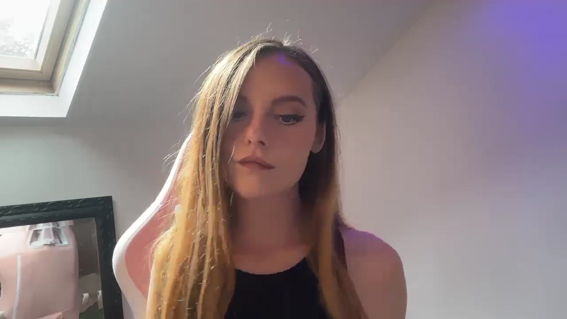 Gallery image thumbnail from PrettyPetite1's myfreecams stream on, 09/16/2025, 10:57 image 20 of 20