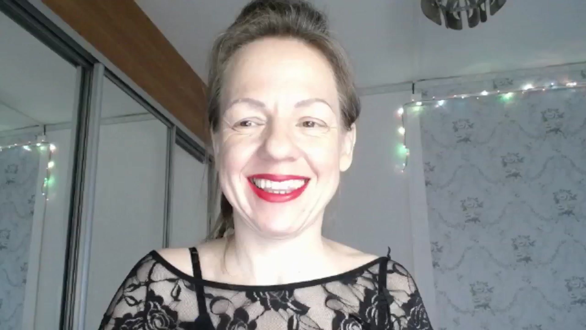 Gallery image thumbnail from PrettyPopka's myfreecams stream on, 12/25/2025, 13:27 image 4 of 20