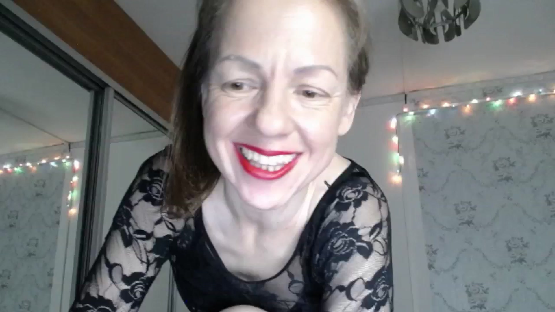 Gallery image thumbnail from PrettyPopka's myfreecams stream on, 12/25/2025, 13:27 image 18 of 20