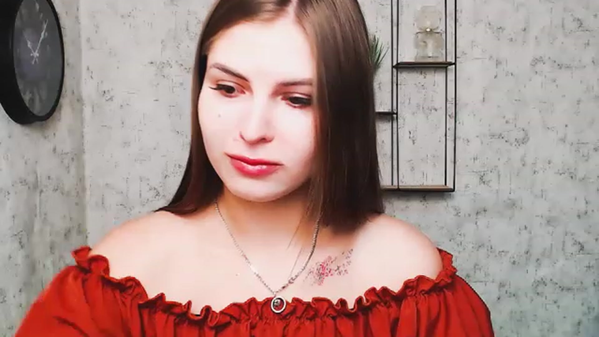 Gallery image thumbnail from PrettyTeilor_'s myfreecams stream on, 06/27/2023, 09:22 image 12 of 20