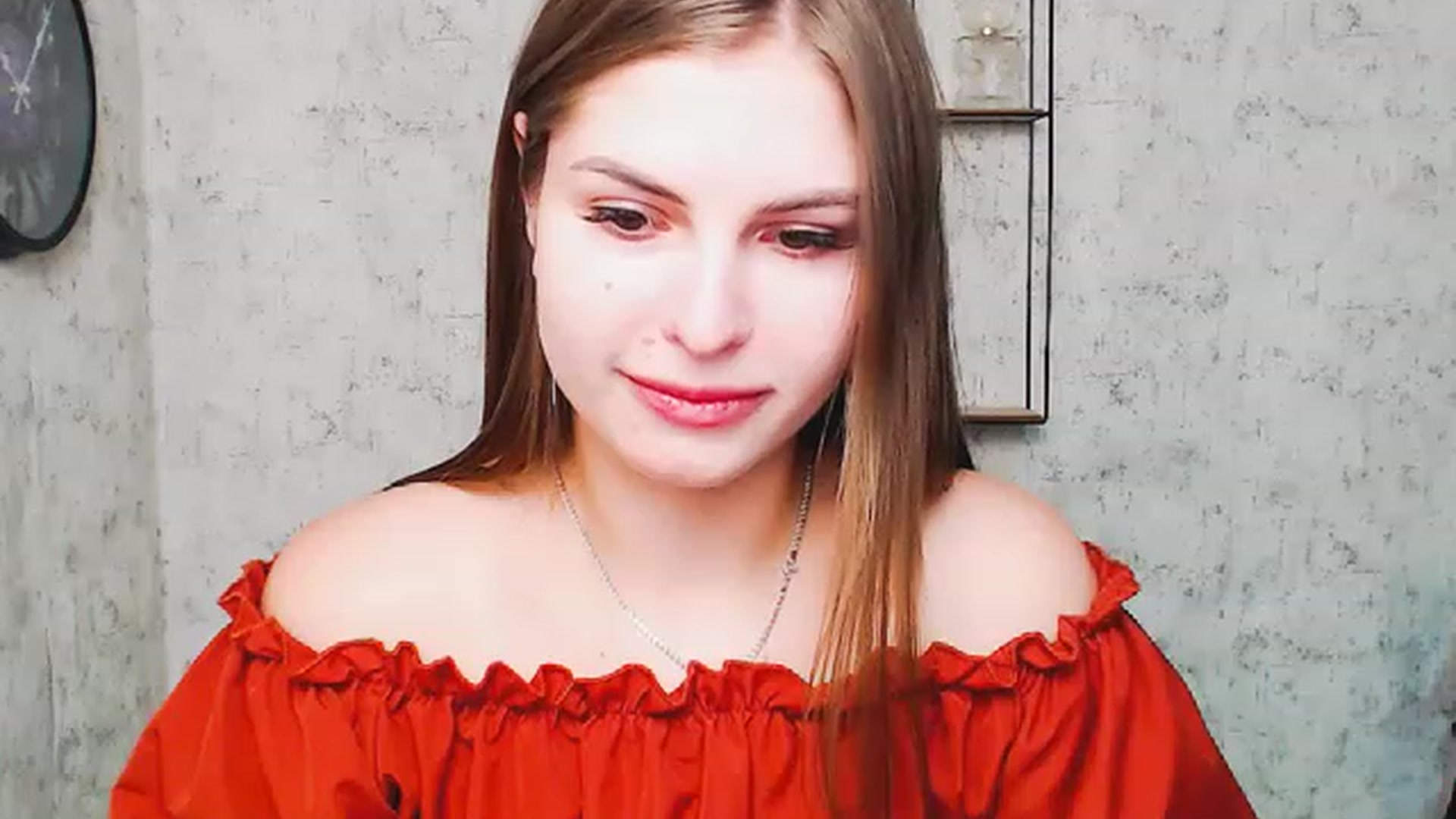 Gallery image thumbnail from PrettyTeilor_'s myfreecams stream on, 06/27/2023, 12:13 image 4 of 20