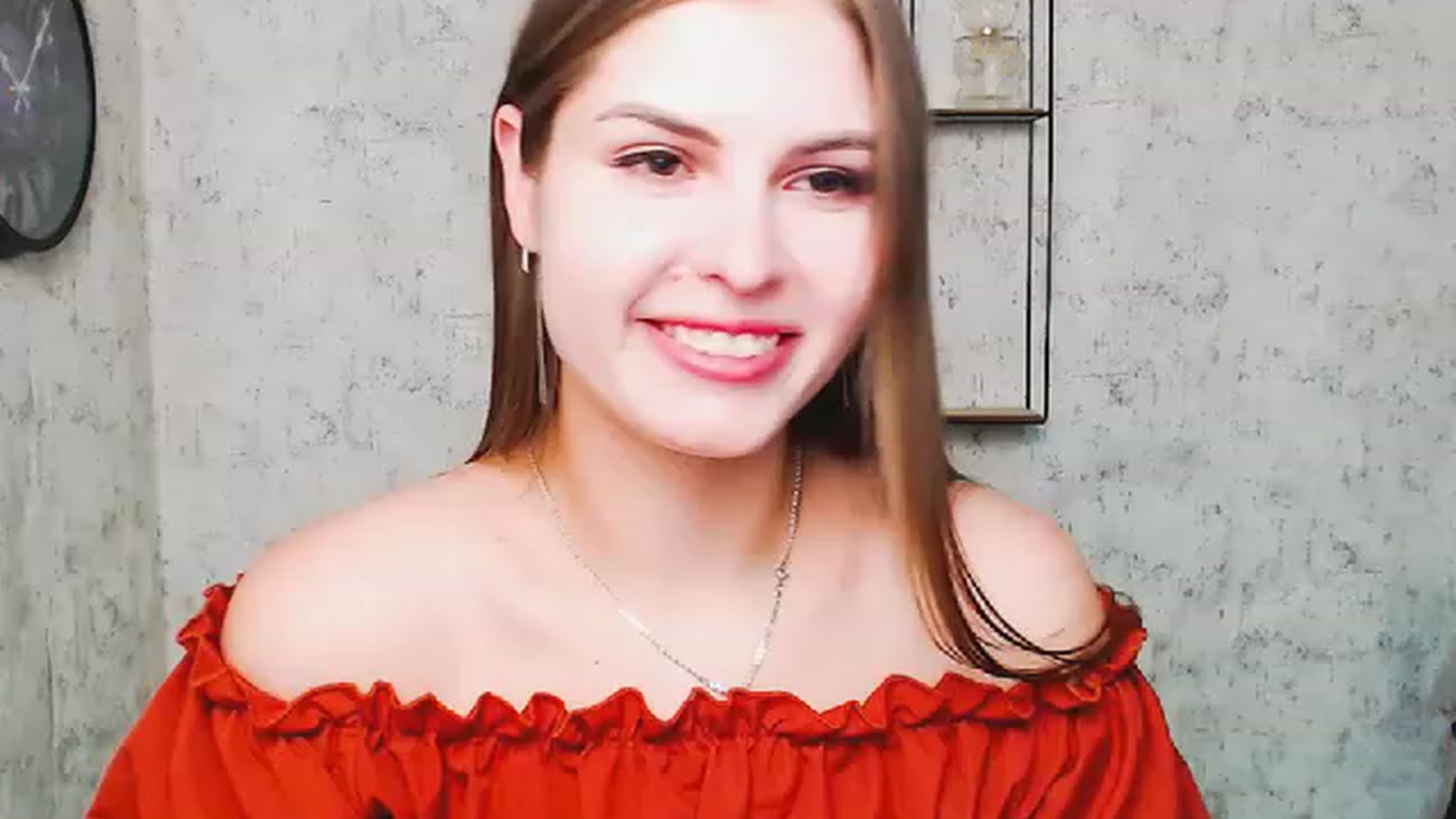 Gallery image thumbnail from PrettyTeilor_'s myfreecams stream on, 06/27/2023, 12:13 image 15 of 20