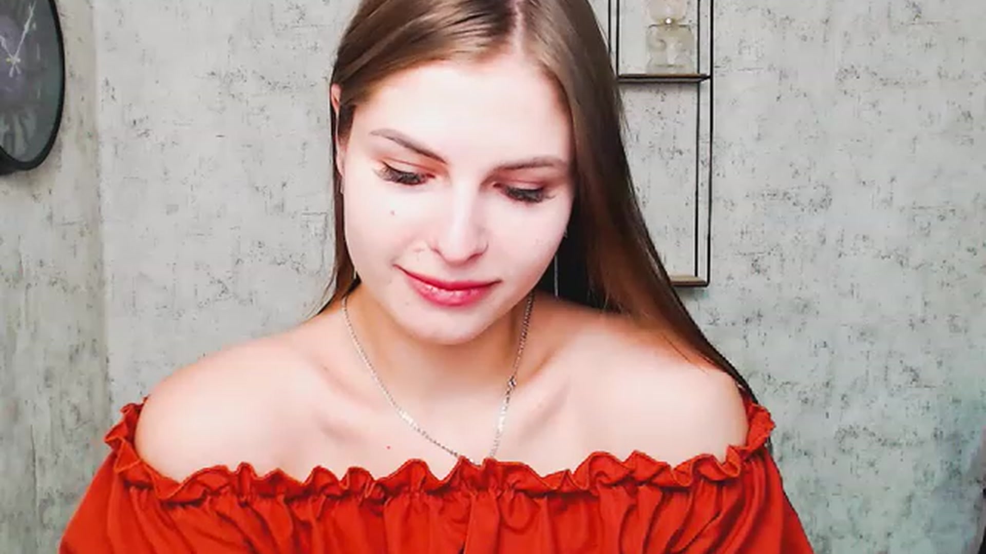 Gallery image thumbnail from PrettyTeilor_'s myfreecams stream on, 06/27/2023, 12:13 image 10 of 20
