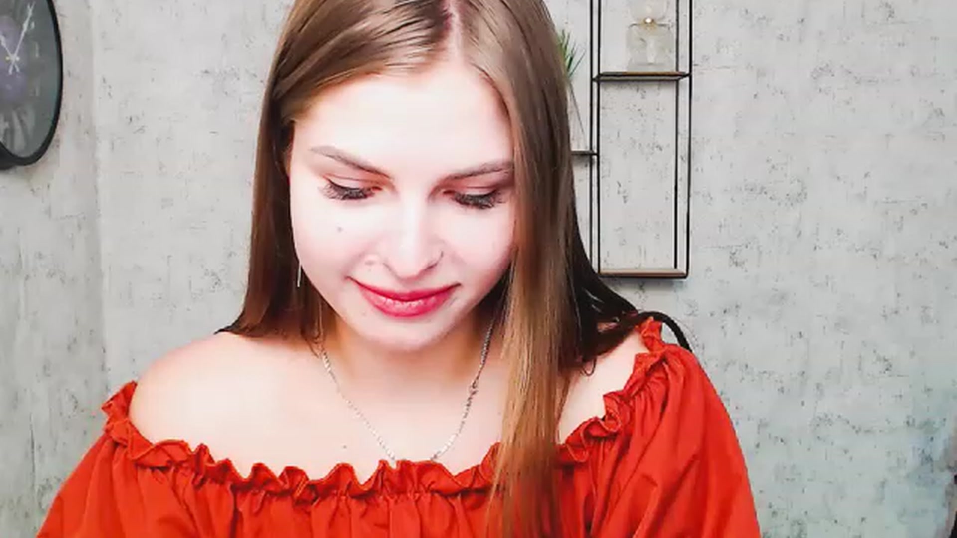 Gallery image thumbnail from PrettyTeilor_'s myfreecams stream on, 06/27/2023, 12:13 image 8 of 20