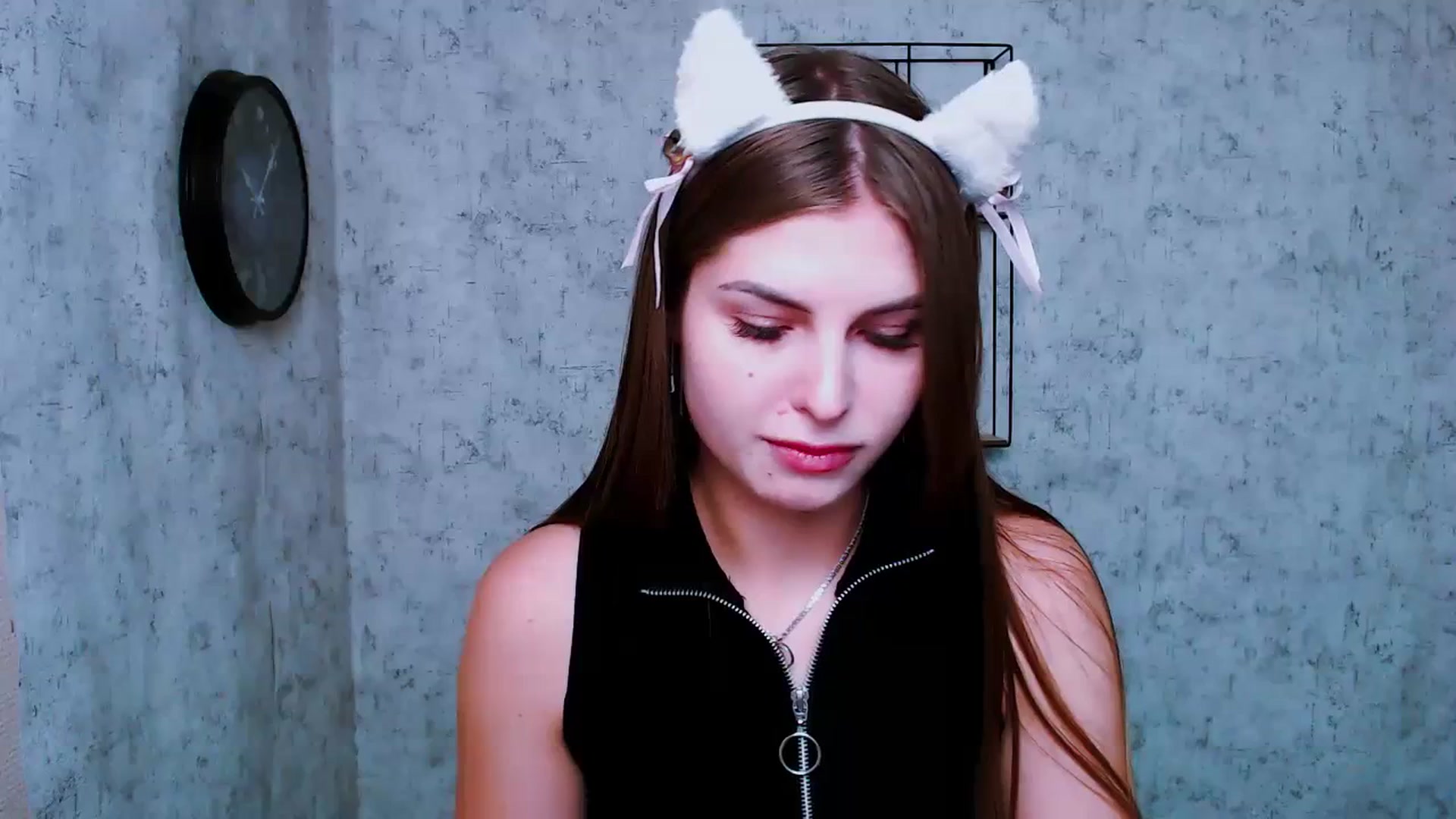 Gallery image thumbnail from PrettyTeilor_'s myfreecams stream on, 06/30/2023, 15:02 image 11 of 20