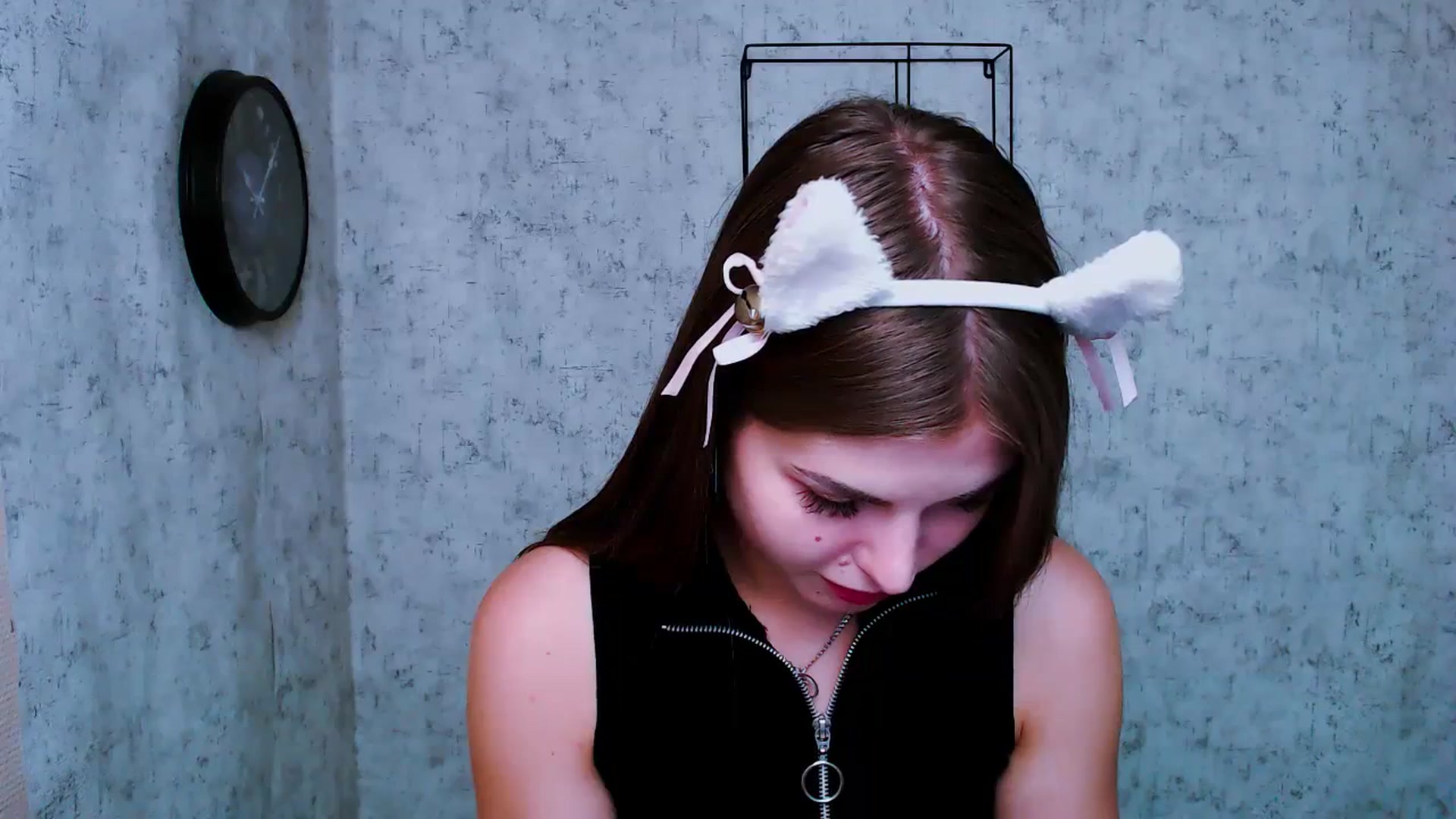 Gallery image thumbnail from PrettyTeilor_'s myfreecams stream on, 06/30/2023, 15:02 image 7 of 20