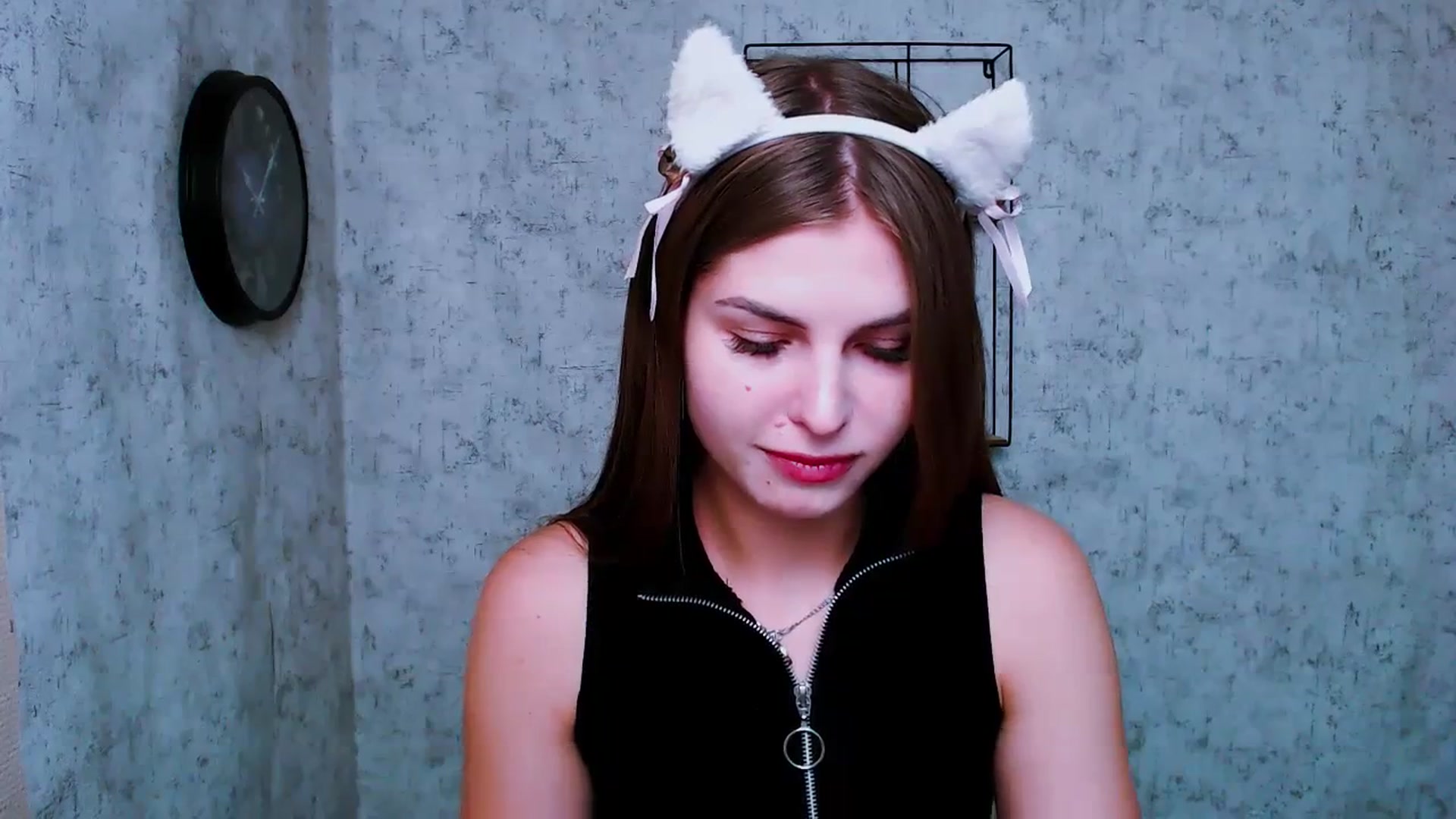 Gallery image thumbnail from PrettyTeilor_'s myfreecams stream on, 06/30/2023, 15:18 image 5 of 20