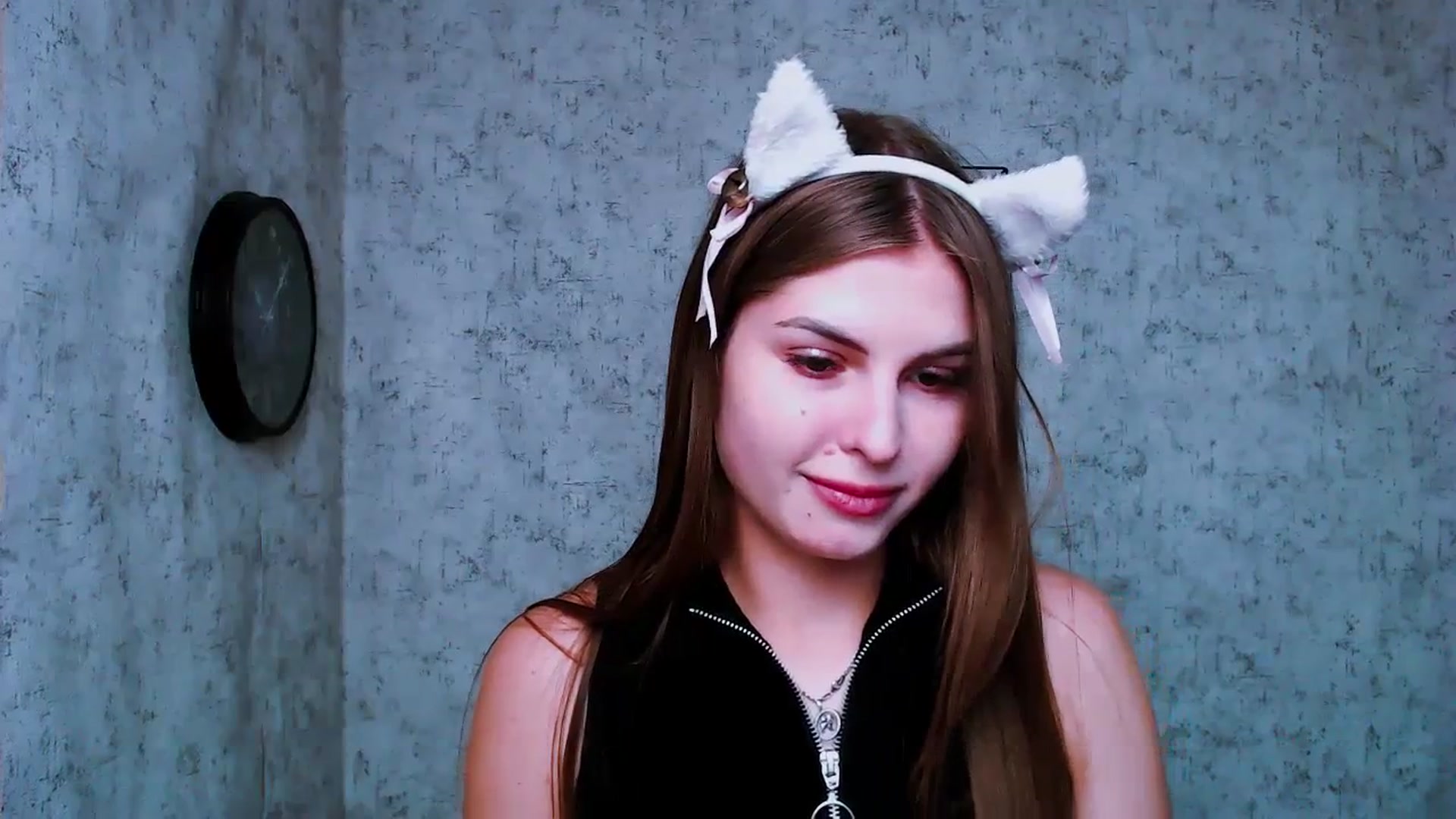 Gallery image thumbnail from PrettyTeilor_'s myfreecams stream on, 06/30/2023, 16:57 image 11 of 20
