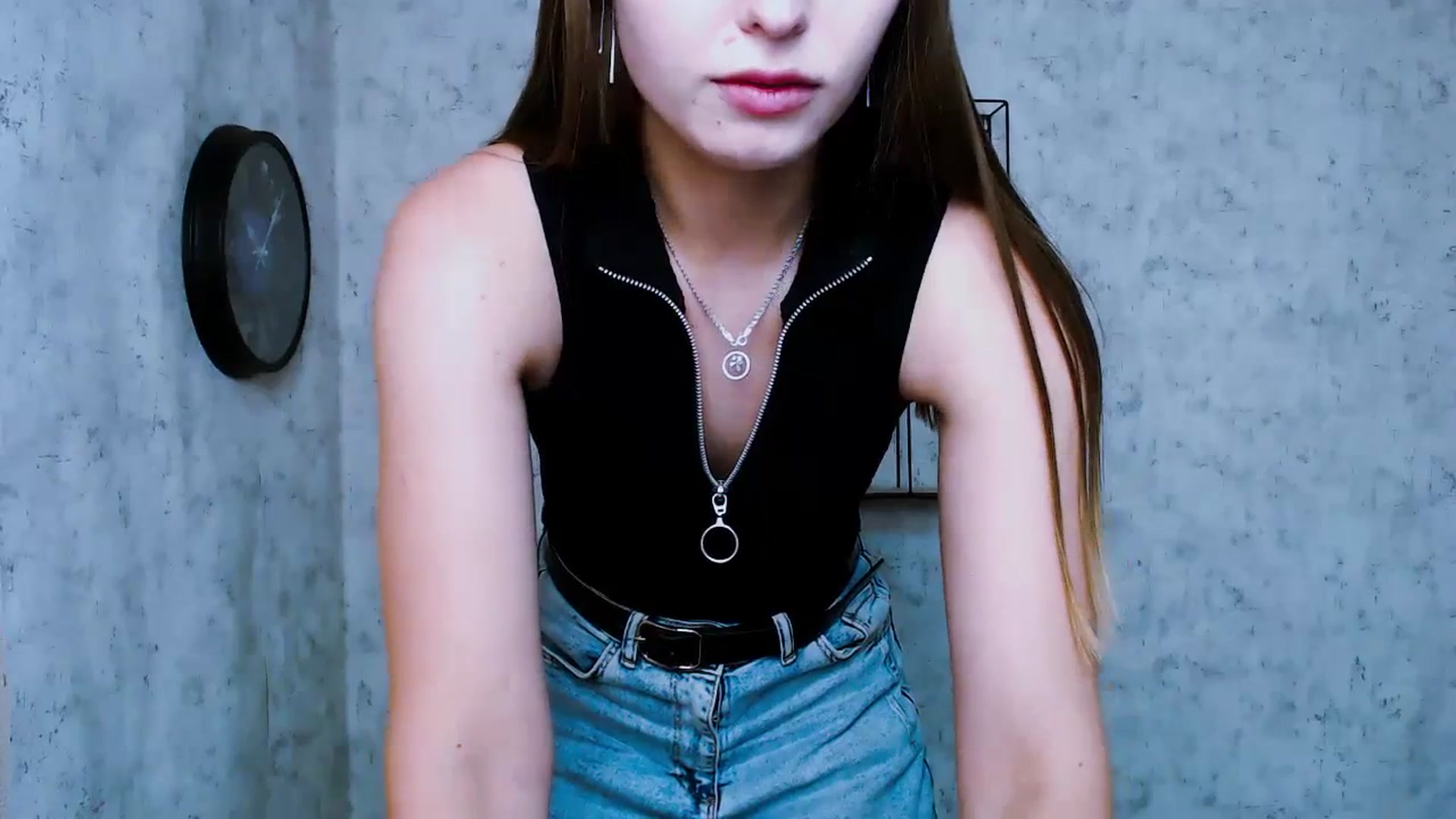 Gallery image thumbnail from PrettyTeilor_'s myfreecams stream on, 06/30/2023, 16:57 image 8 of 20