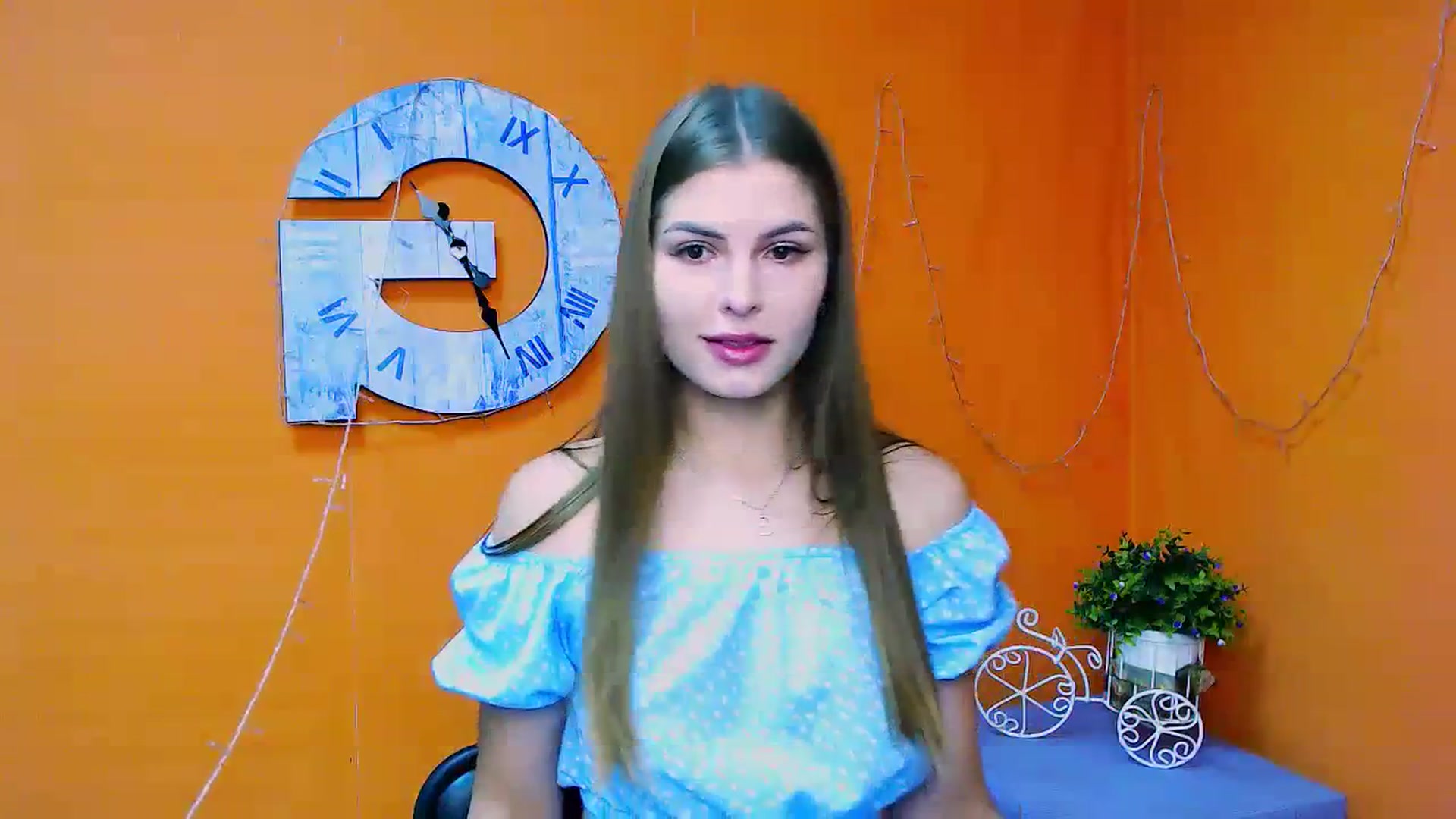 Gallery image thumbnail from PrettyTeilor_'s myfreecams stream on, 07/02/2023, 10:48 image 8 of 20