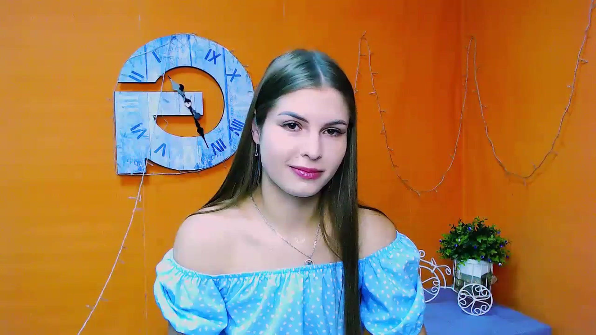 Gallery image thumbnail from PrettyTeilor_'s myfreecams stream on, 07/02/2023, 10:48 image 17 of 20